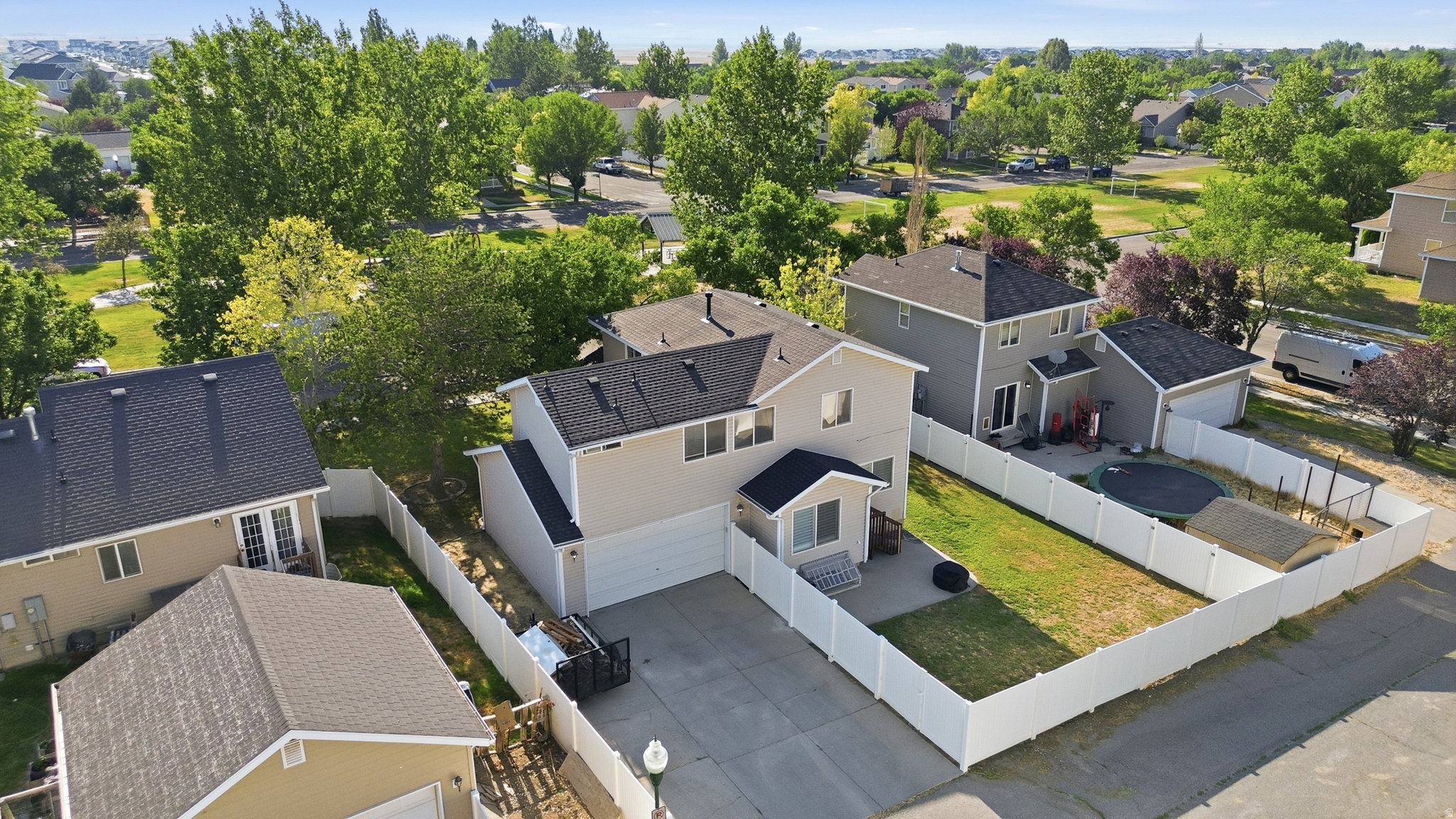 OVERLAKE ESTATES - Residential