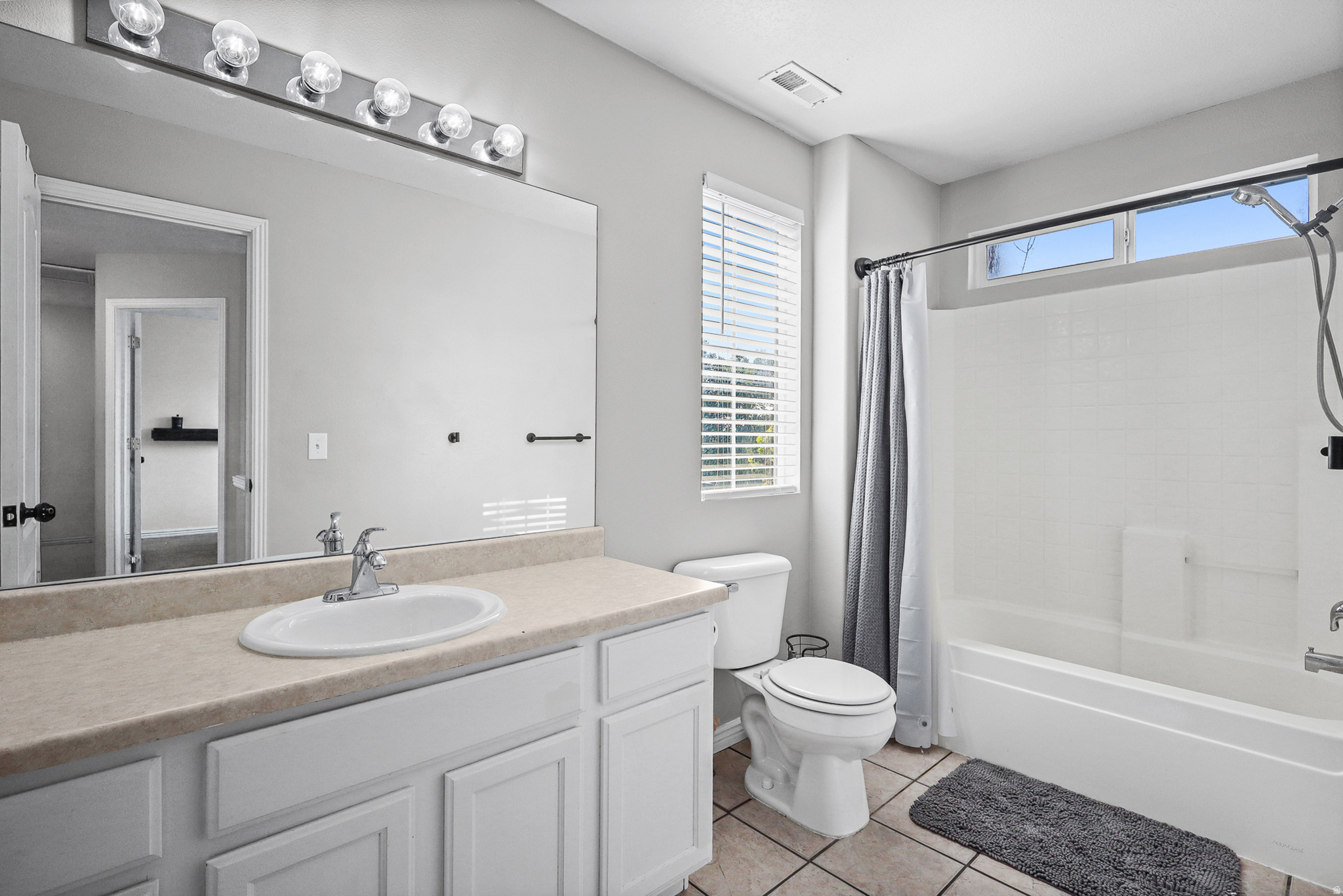OVERLAKE ESTATES - Residential
