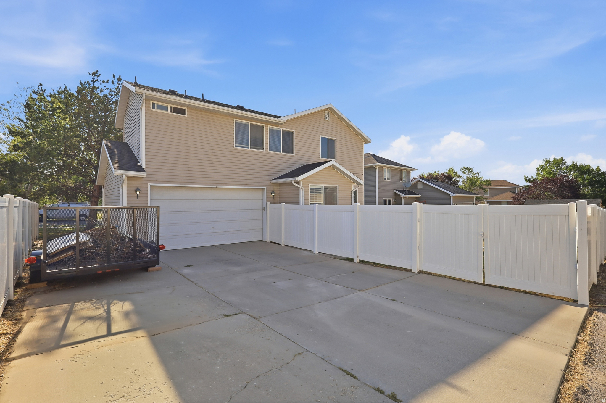 OVERLAKE ESTATES - Residential