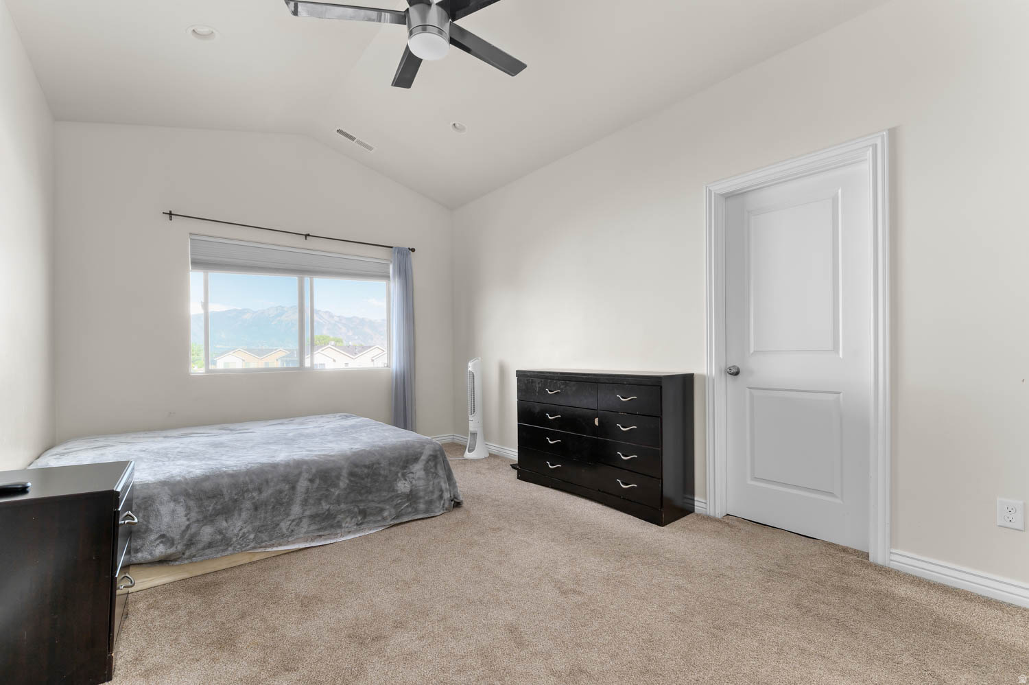 TRUONG TOWNHOMES - Residential
