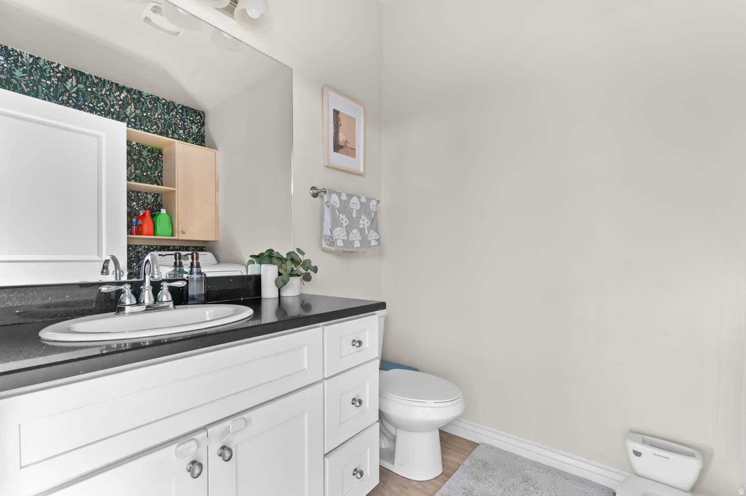 TRUONG TOWNHOMES - Residential