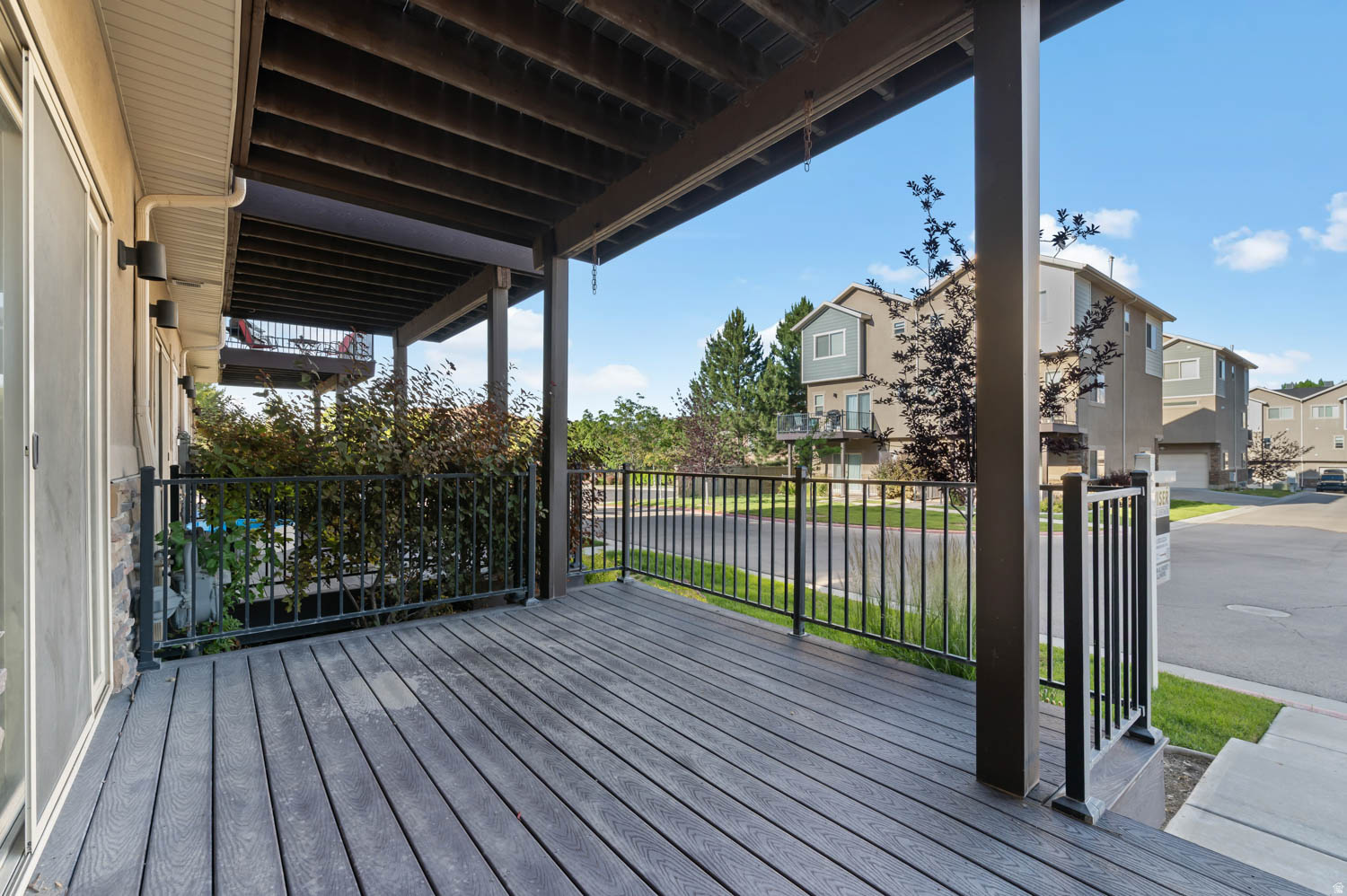 TRUONG TOWNHOMES - Residential