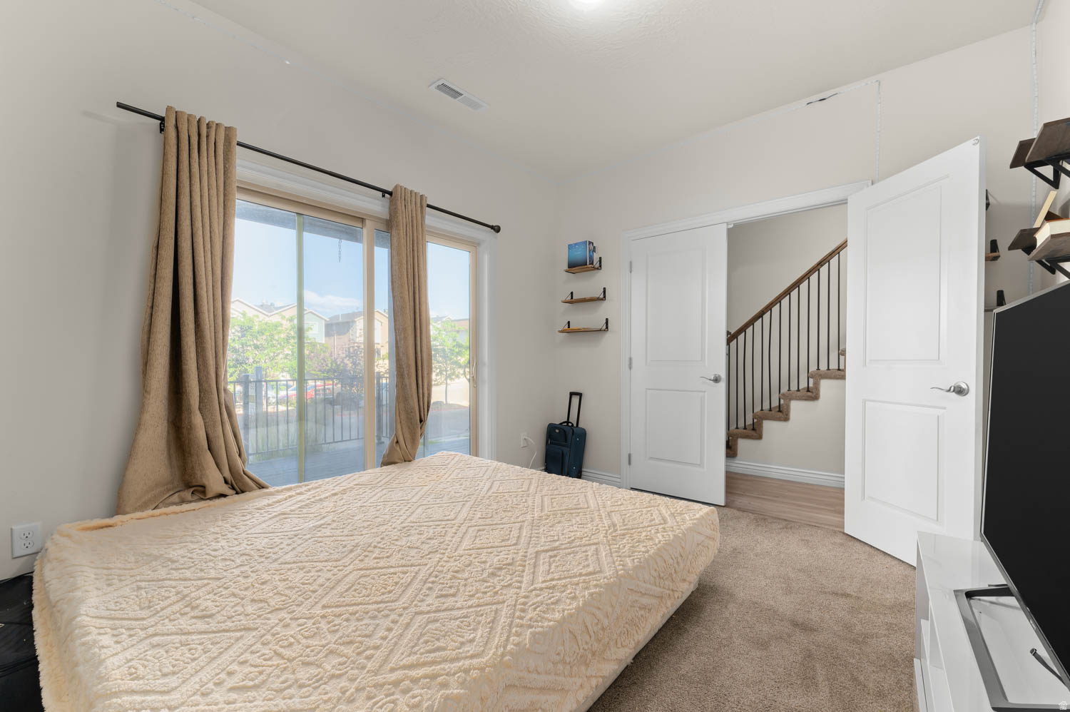 TRUONG TOWNHOMES - Residential