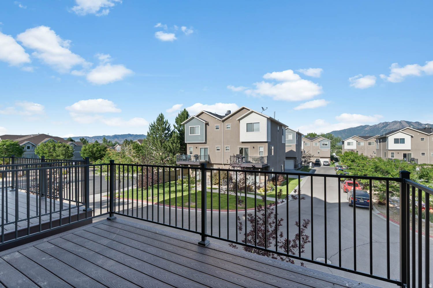 TRUONG TOWNHOMES - Residential