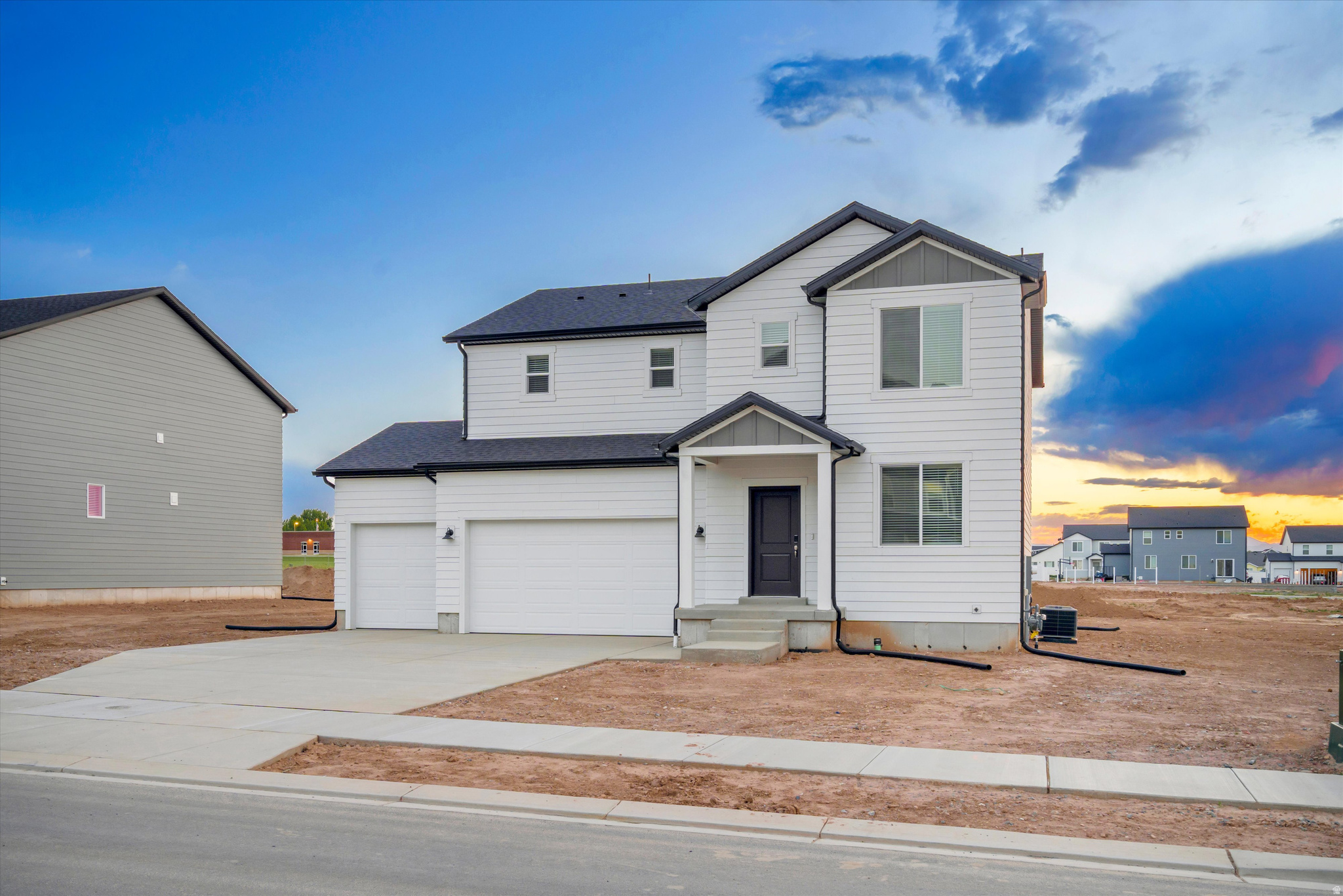 STRATTON ACRES - Residential