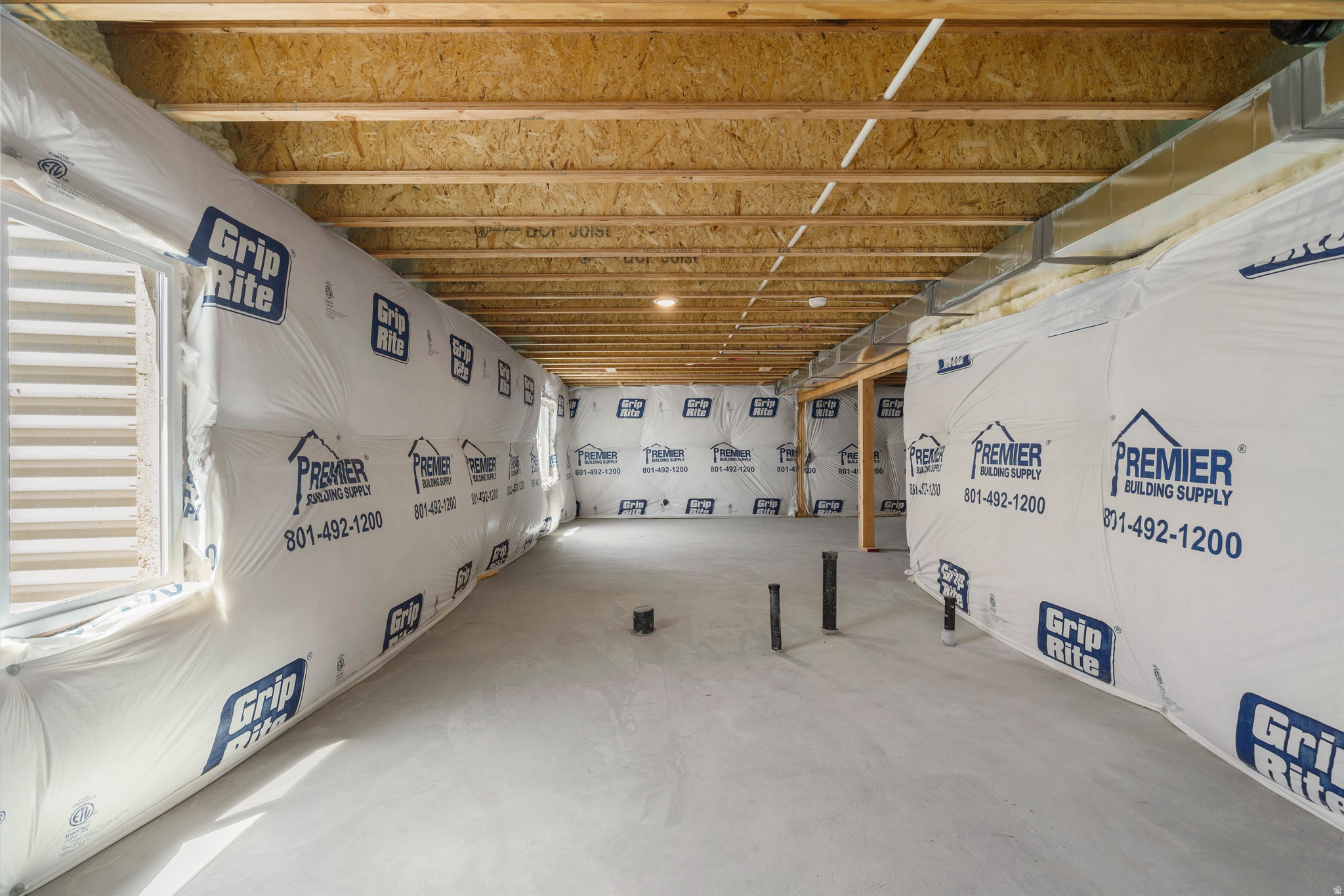 STRATTON ACRES - Residential