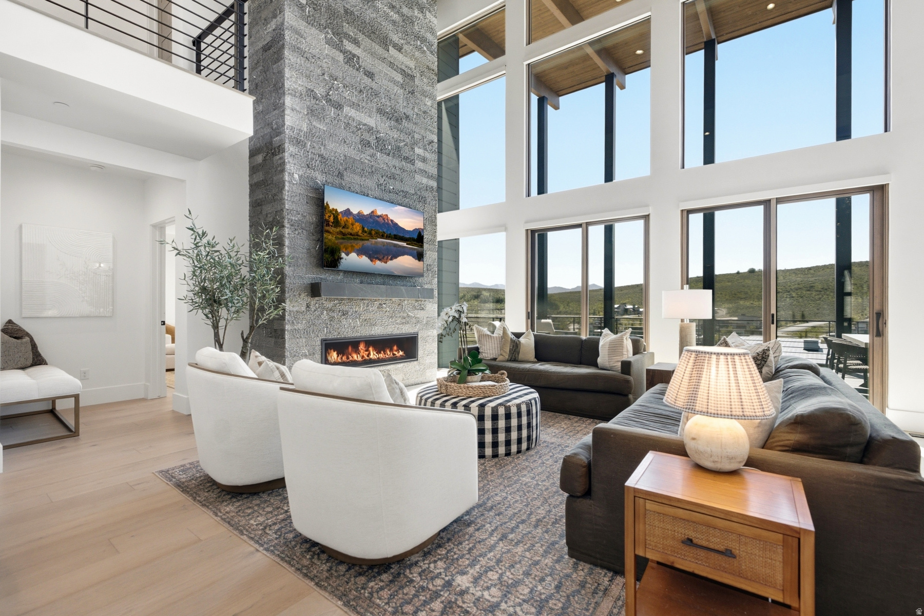 VILLAS AT VISTA POINT - Residential