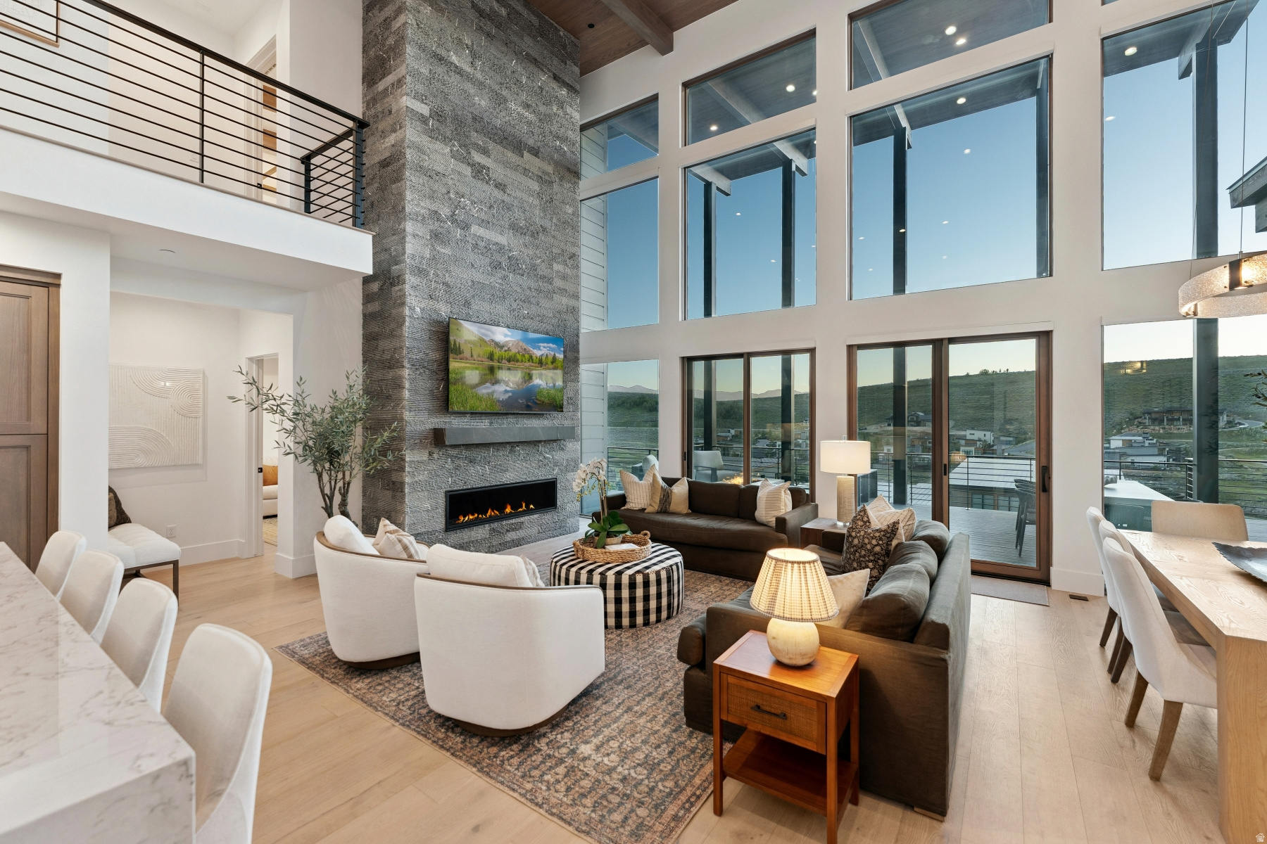 VILLAS AT VISTA POINT - Residential