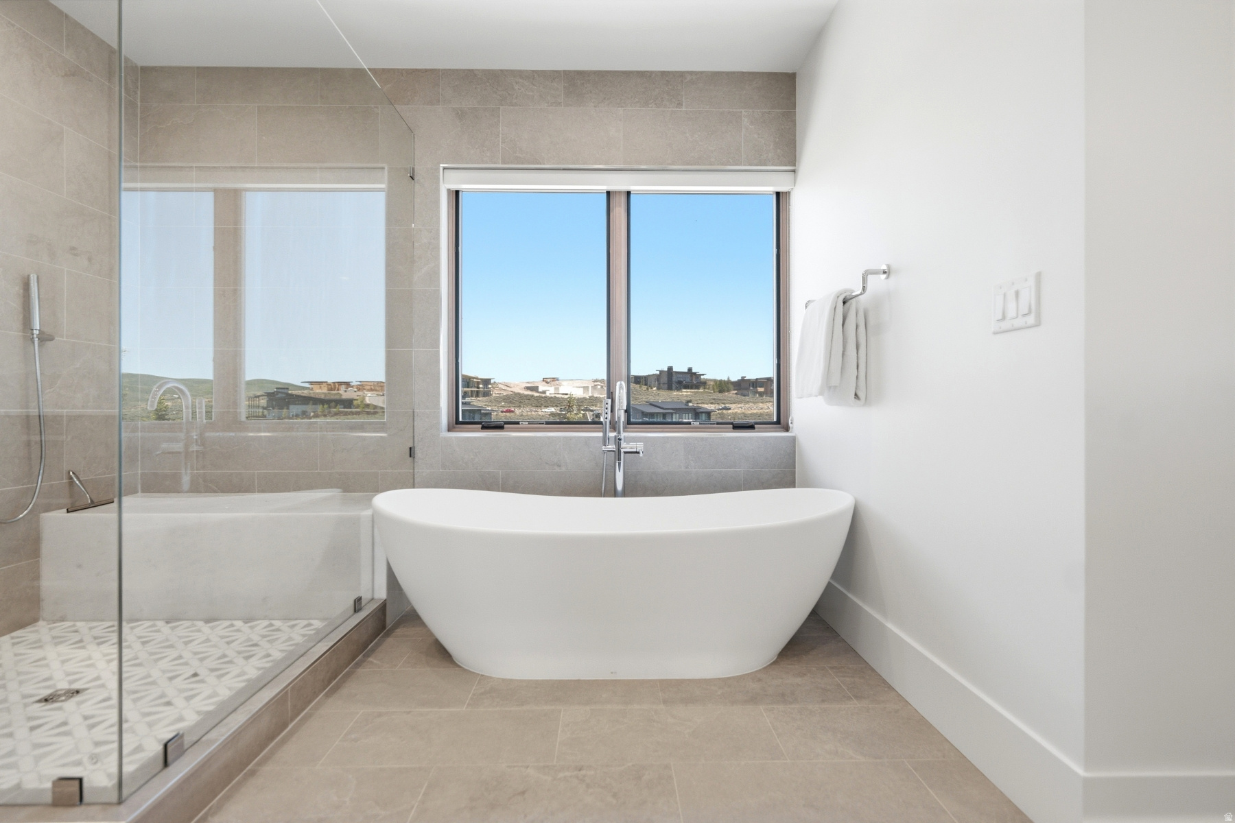 VILLAS AT VISTA POINT - Residential