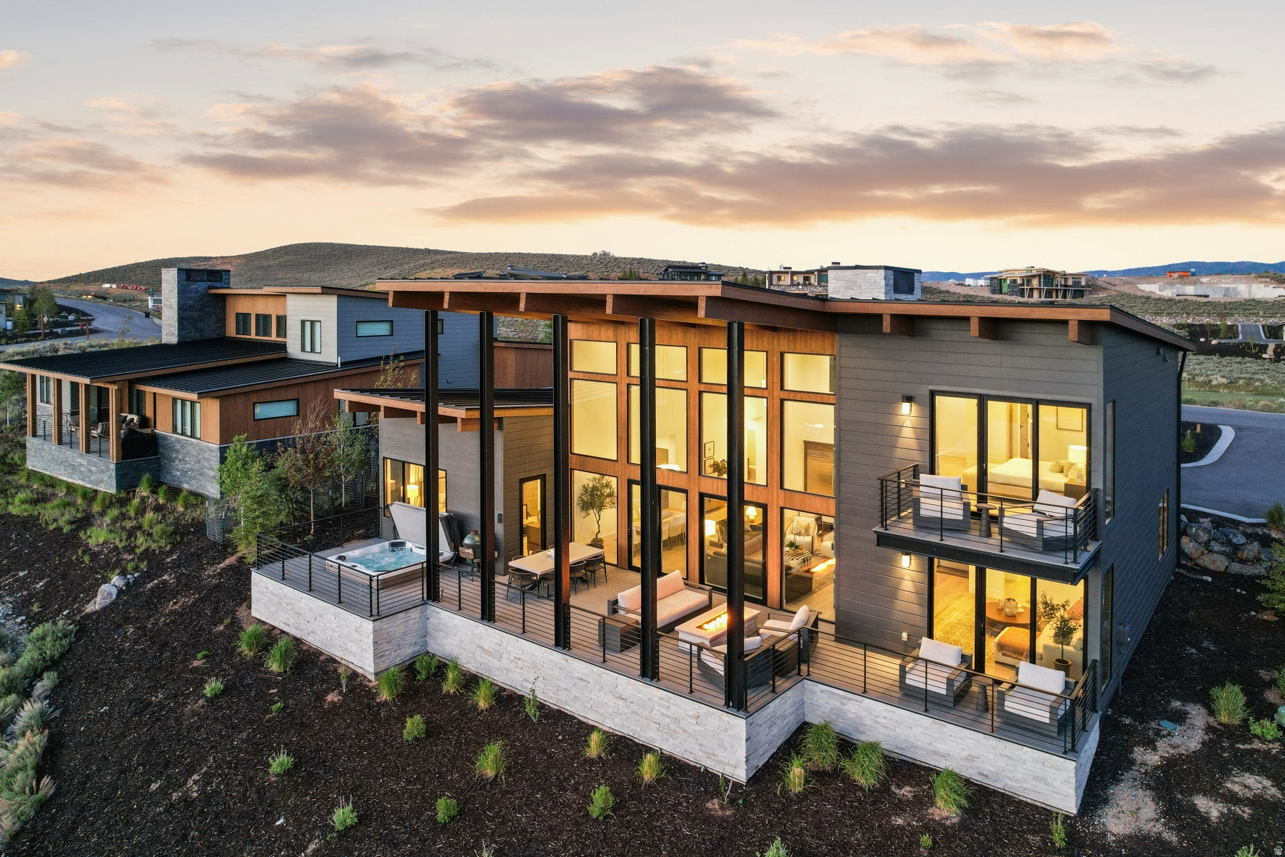 VILLAS AT VISTA POINT - Residential