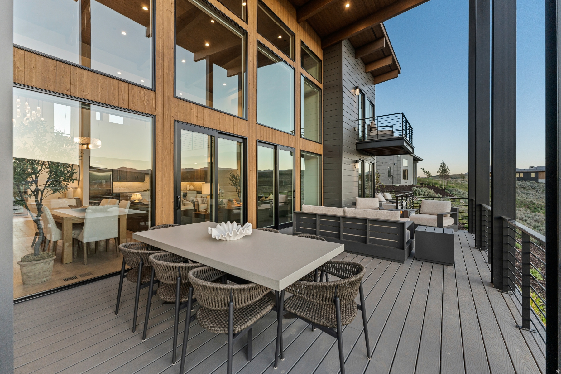 VILLAS AT VISTA POINT - Residential