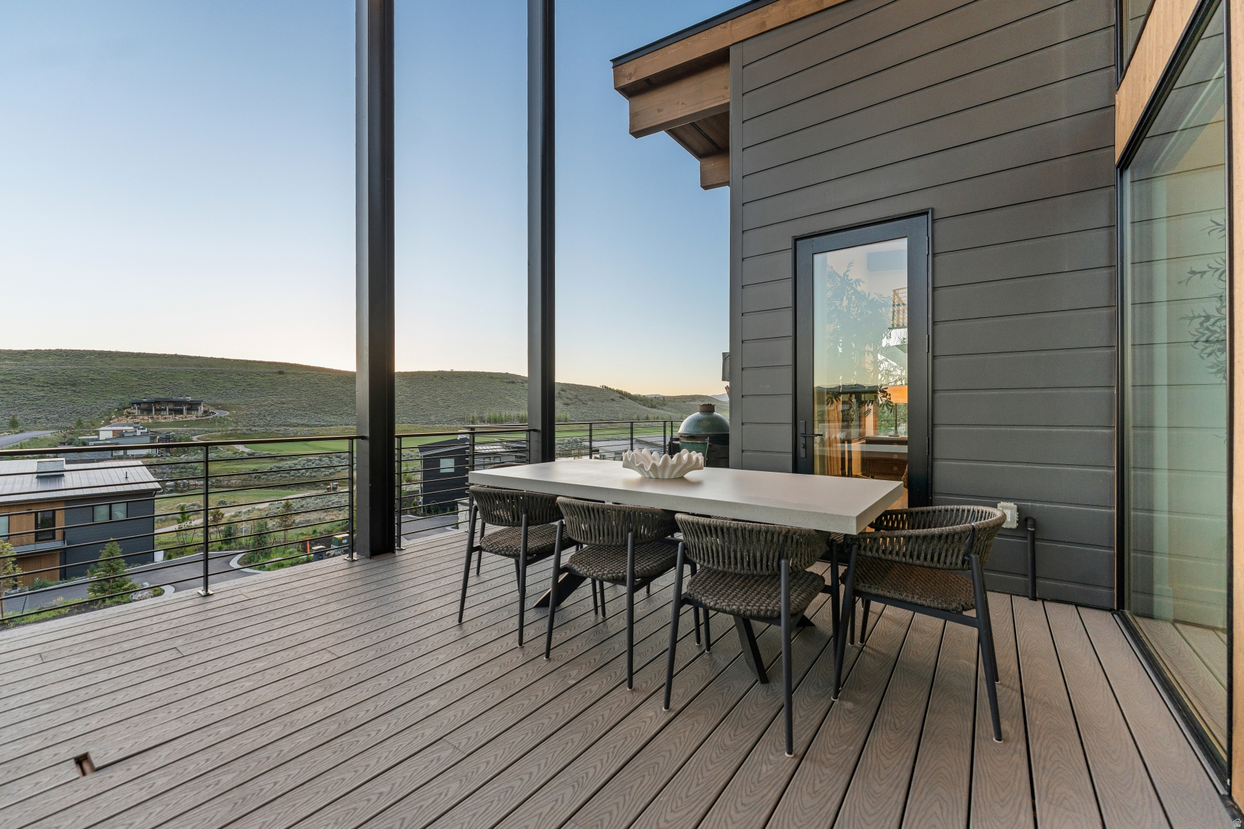 VILLAS AT VISTA POINT - Residential