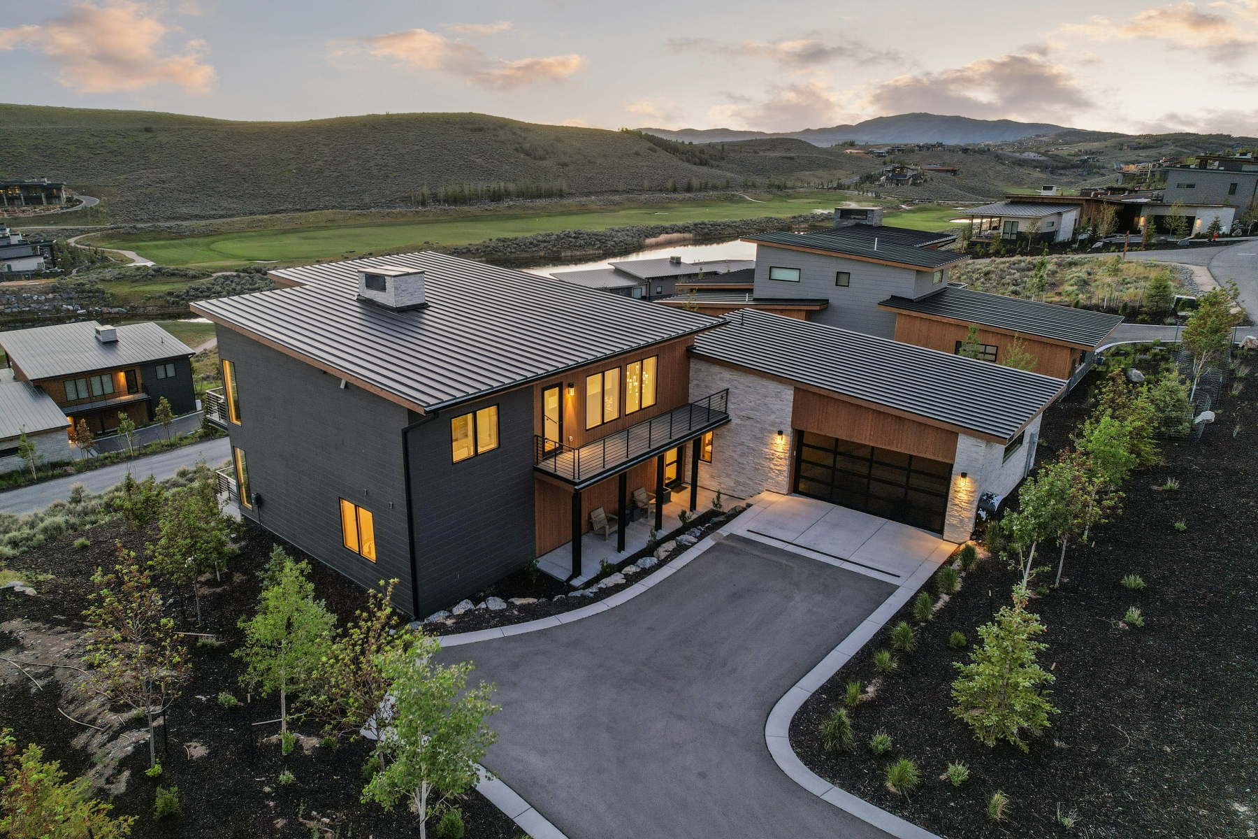 VILLAS AT VISTA POINT - Residential