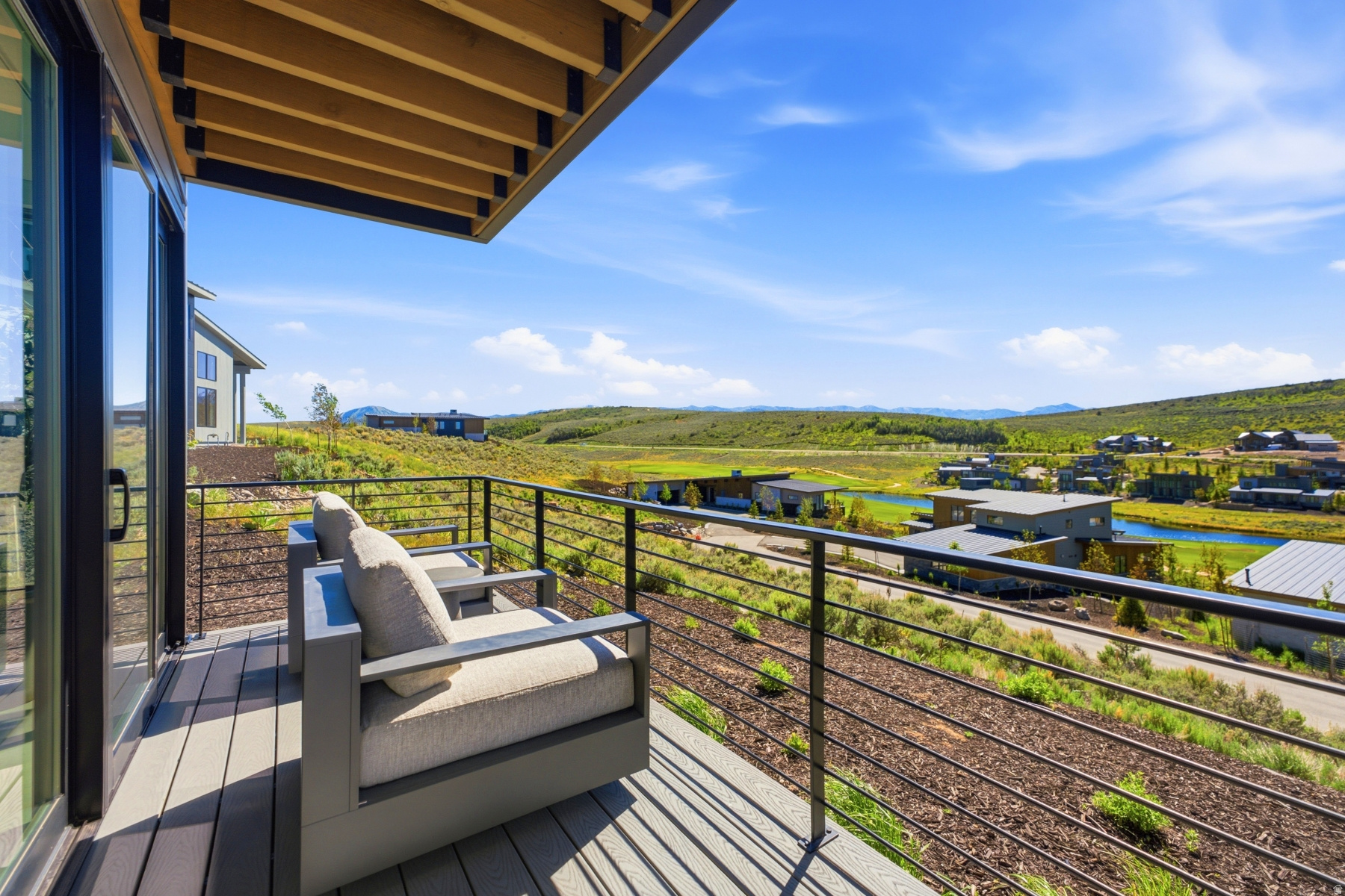 VILLAS AT VISTA POINT - Residential