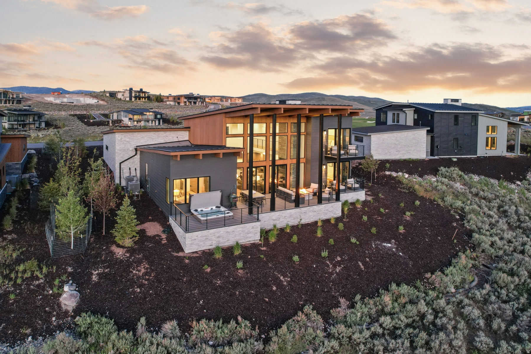 VILLAS AT VISTA POINT - Residential