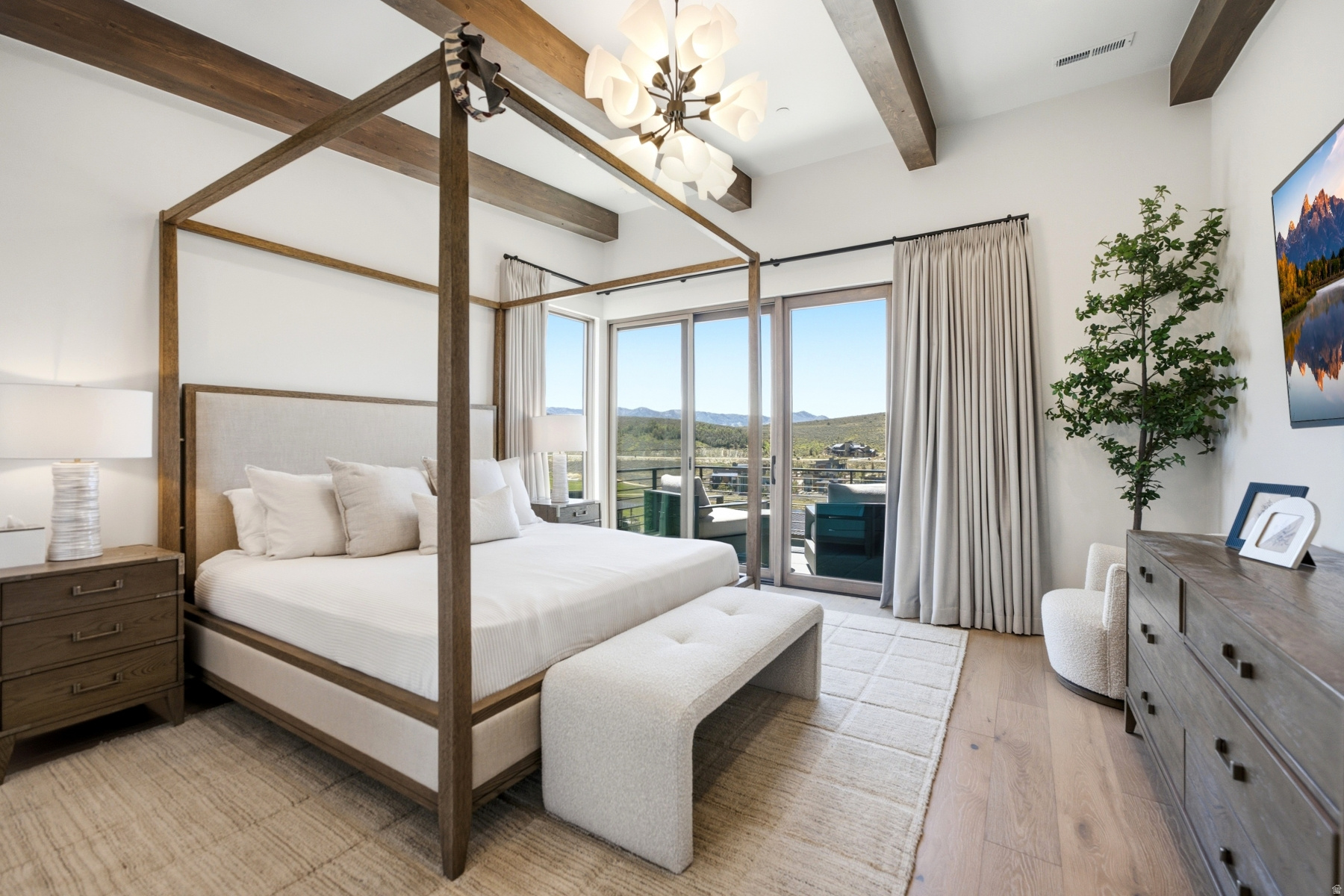 VILLAS AT VISTA POINT - Residential