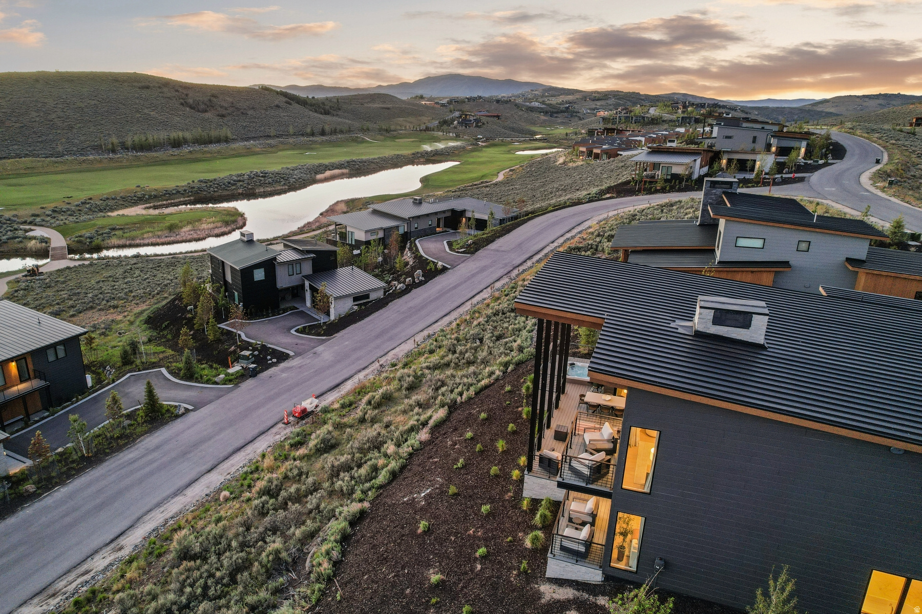 VILLAS AT VISTA POINT - Residential