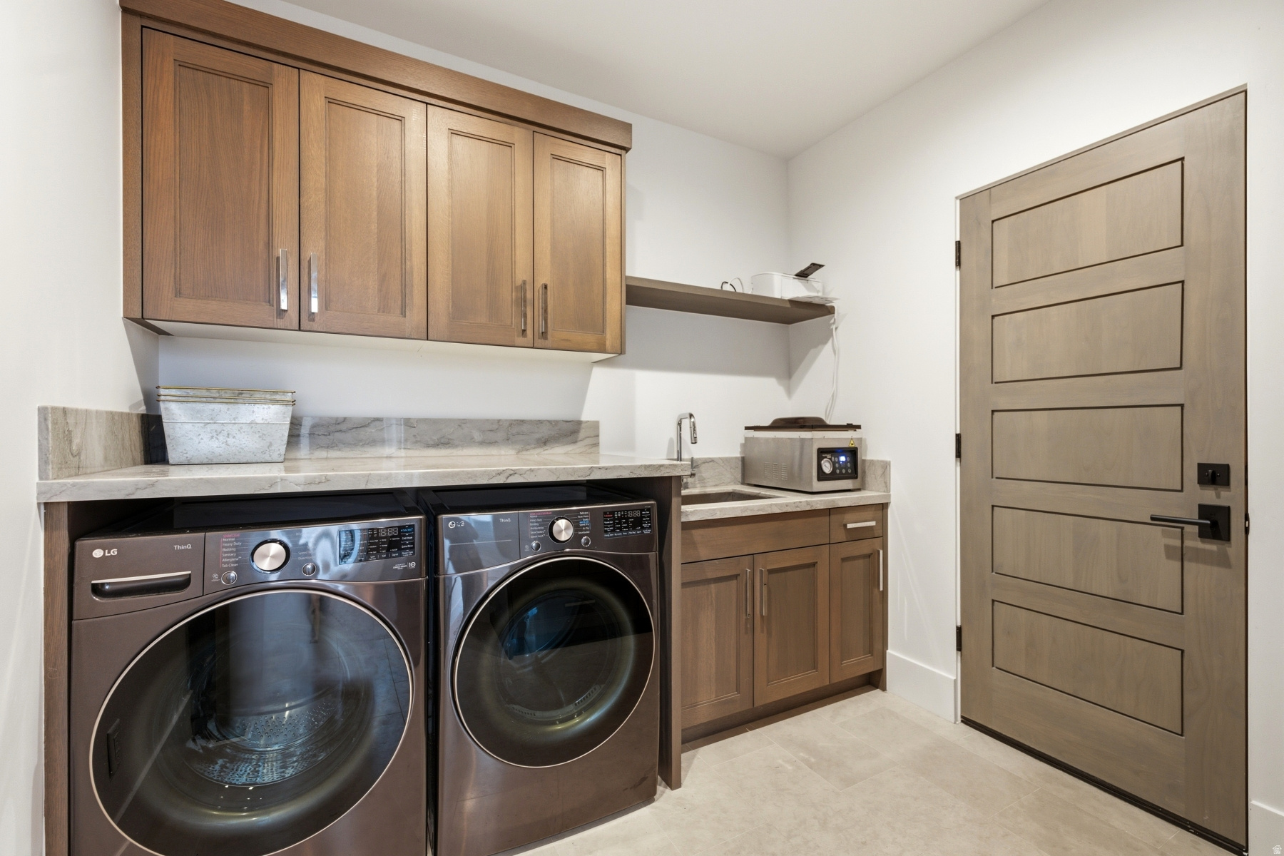 VILLAS AT VISTA POINT - Residential