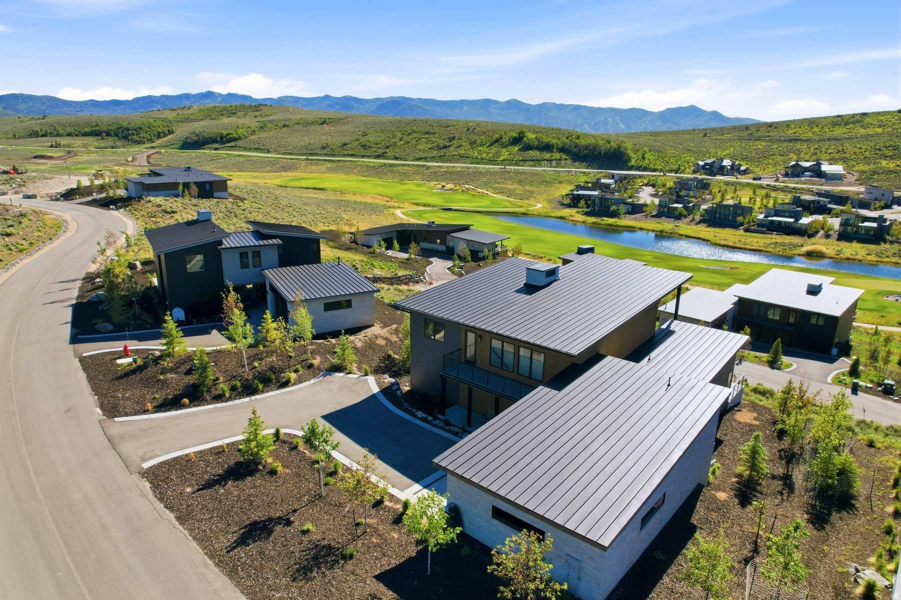 VILLAS AT VISTA POINT - Residential