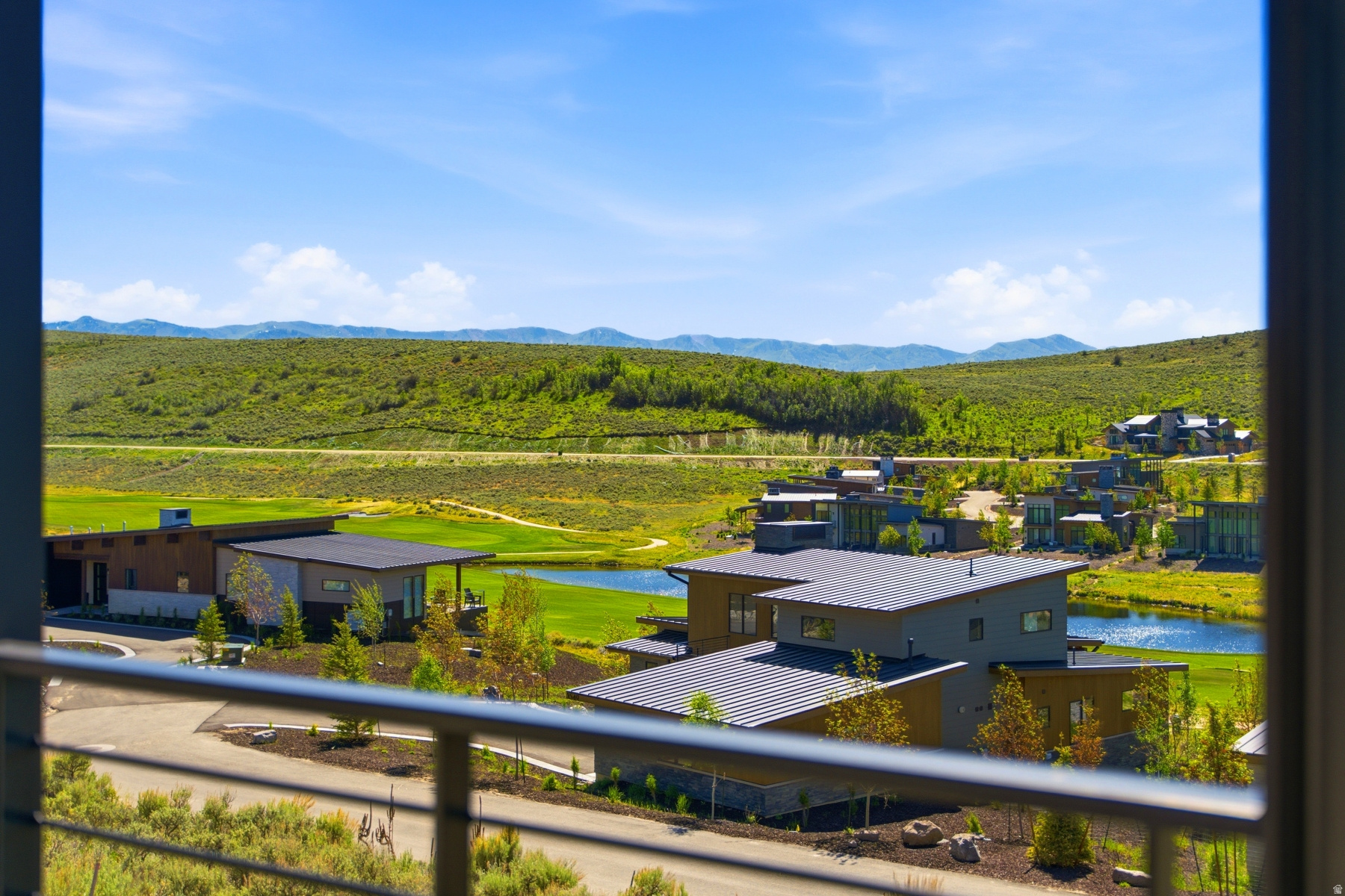 VILLAS AT VISTA POINT - Residential