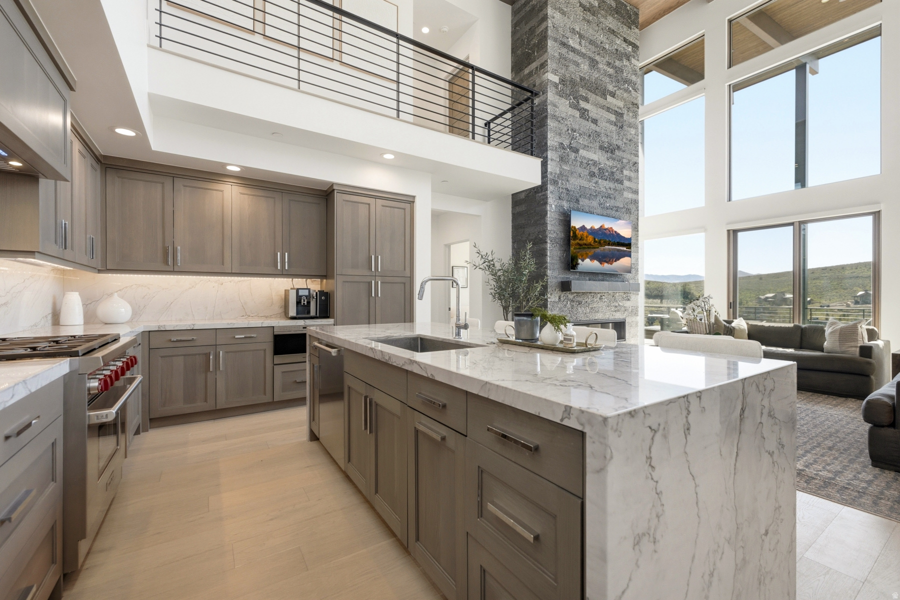 VILLAS AT VISTA POINT - Residential