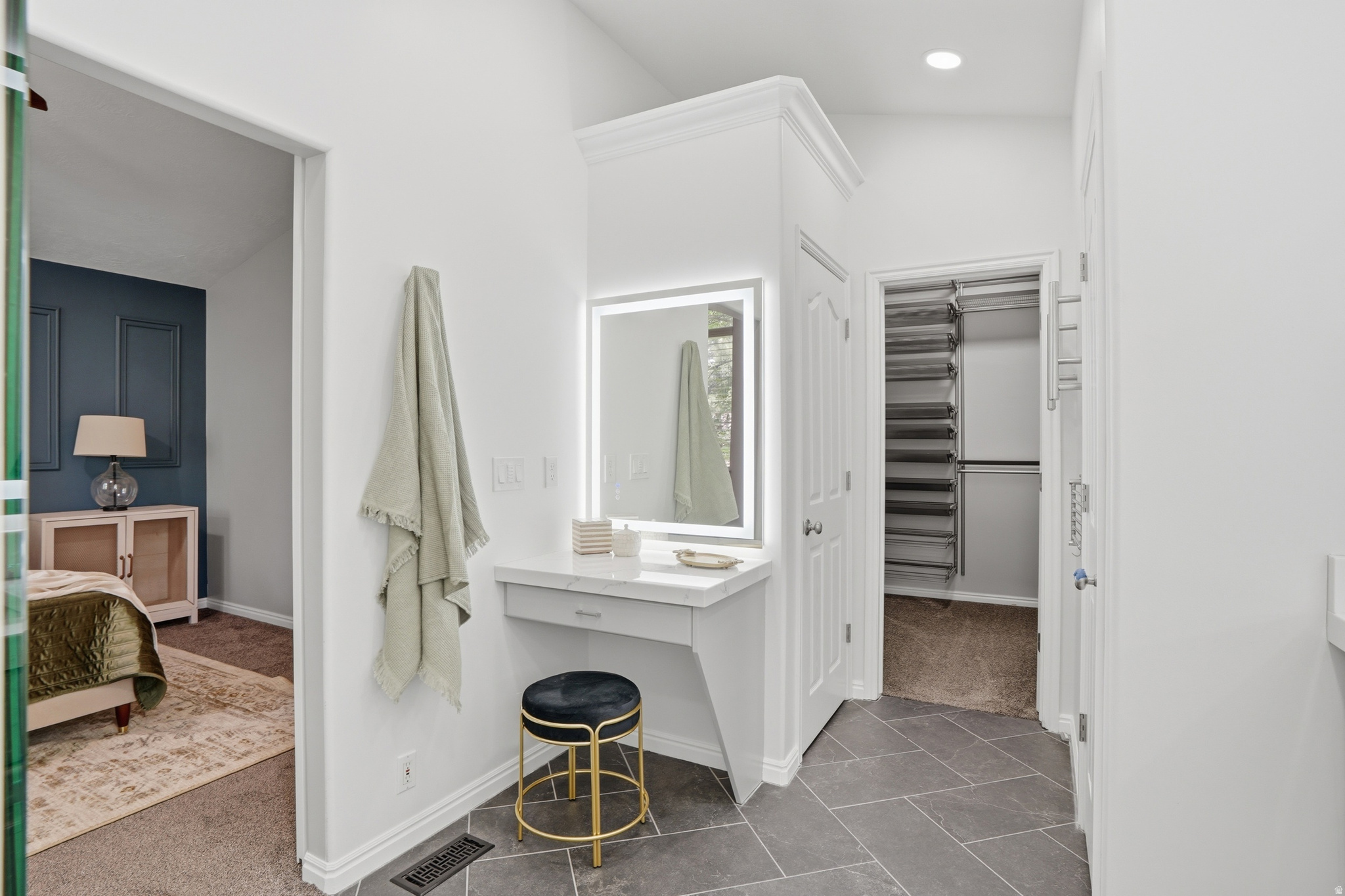 CLEAR CREEK - Residential