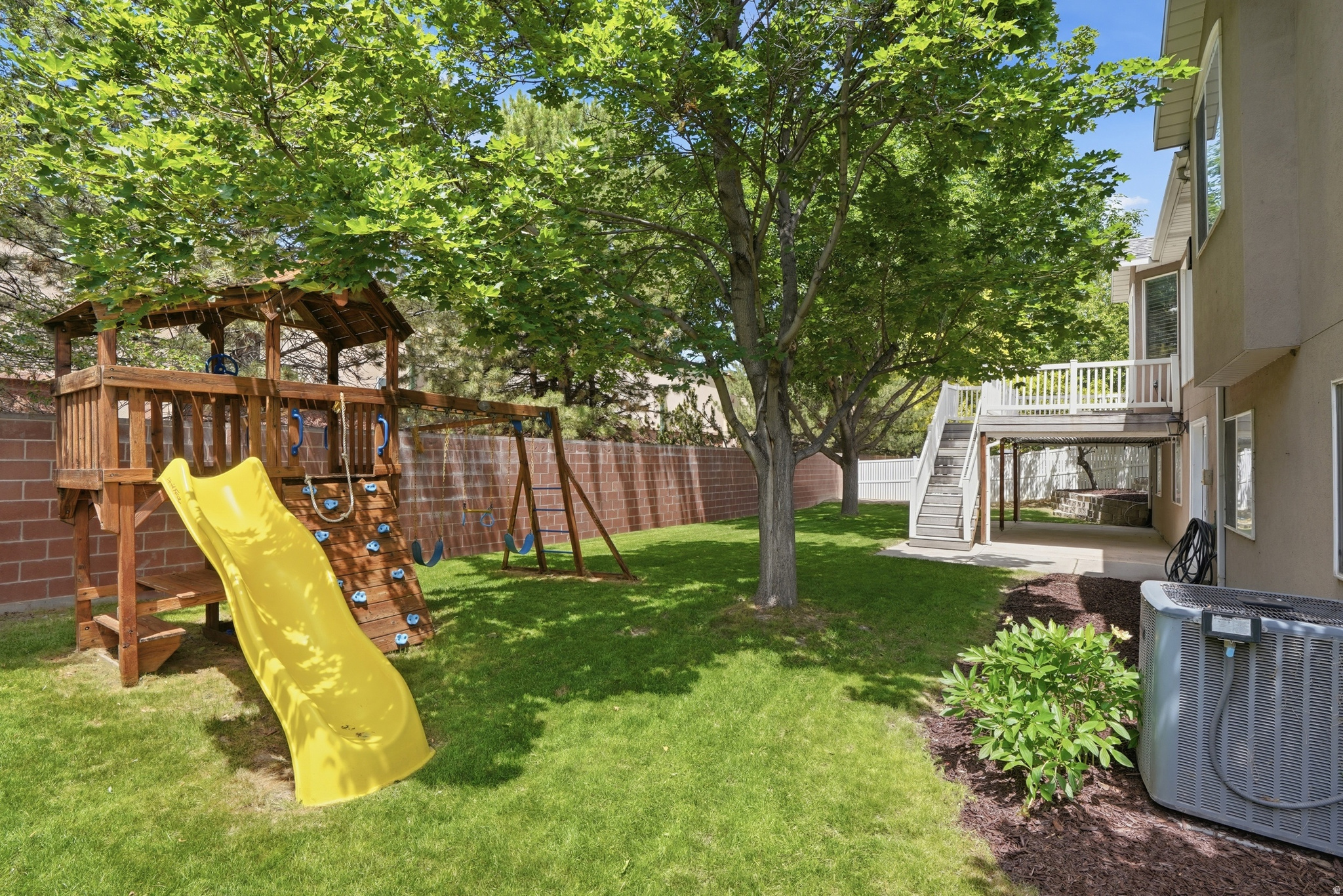 CLEAR CREEK - Residential