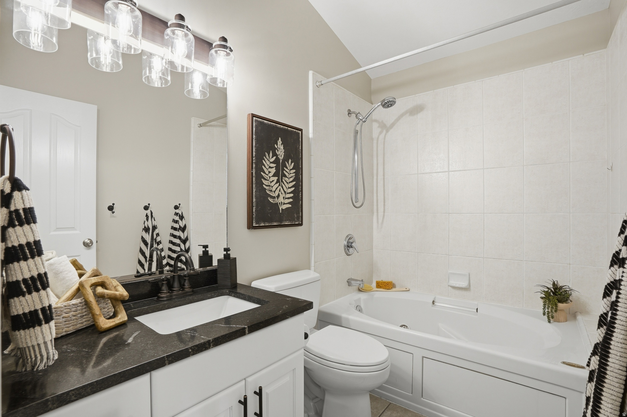 CLEAR CREEK - Residential