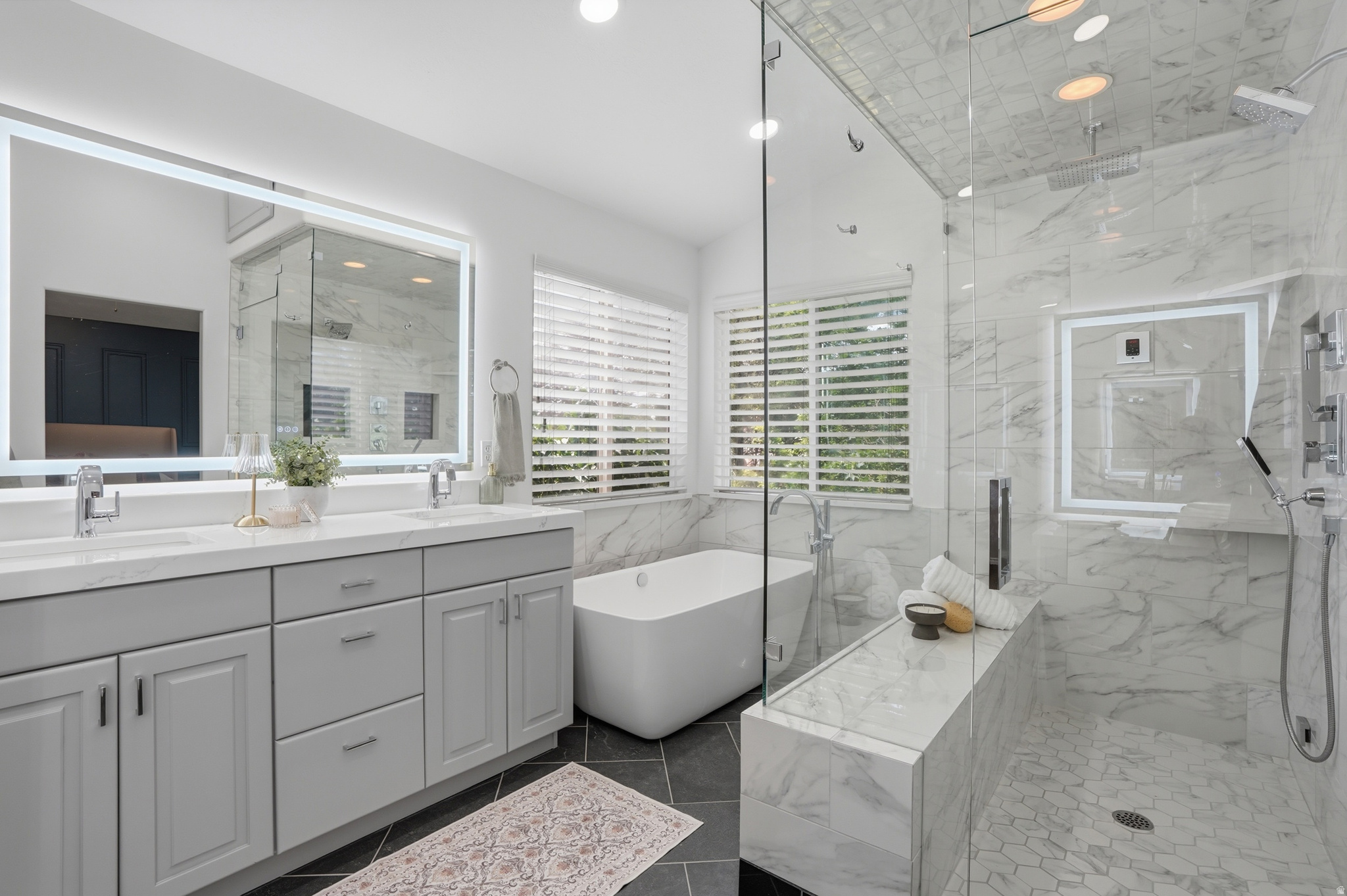 CLEAR CREEK - Residential