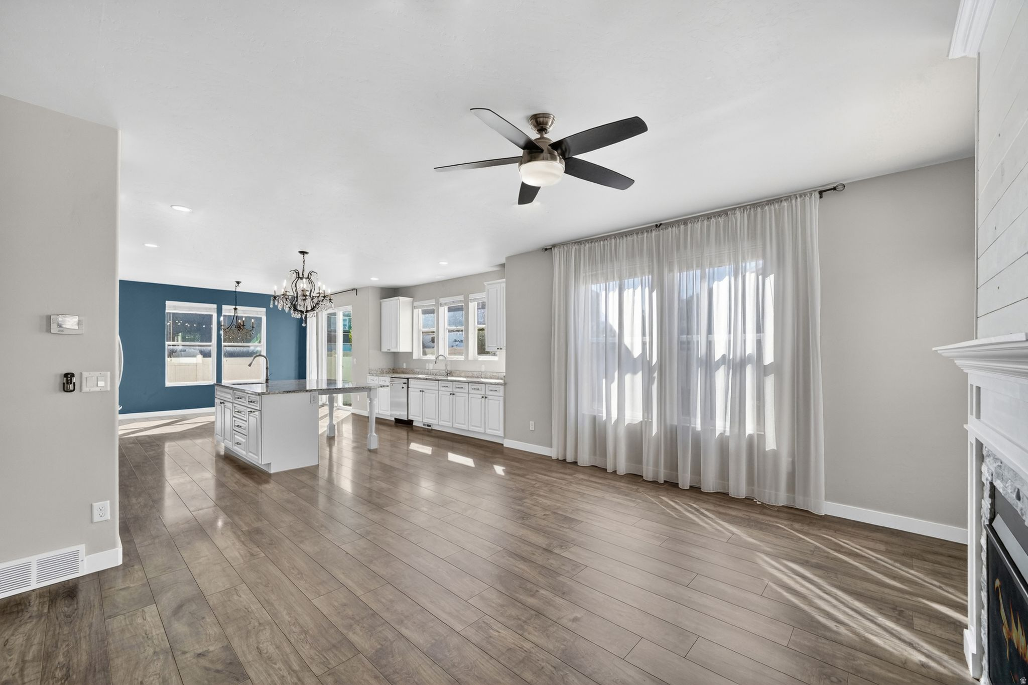 GREENWOOD - Residential