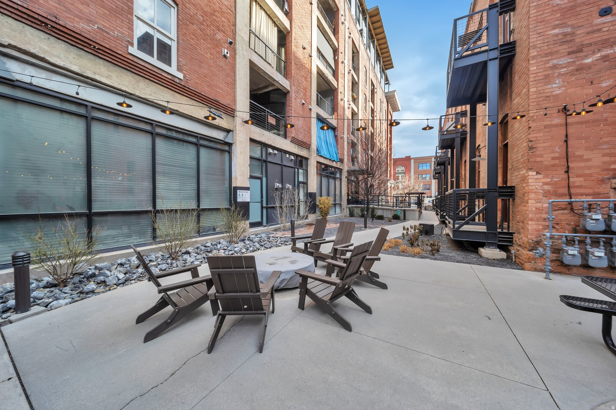 WESTGATE LOFTS - Residential
