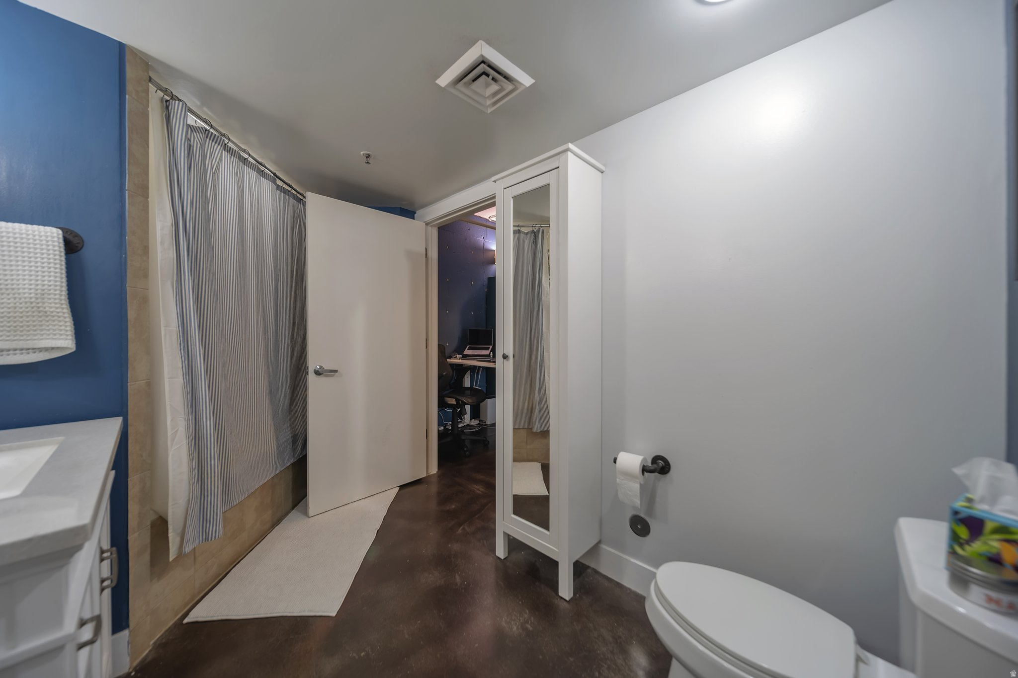 WESTGATE LOFTS - Residential