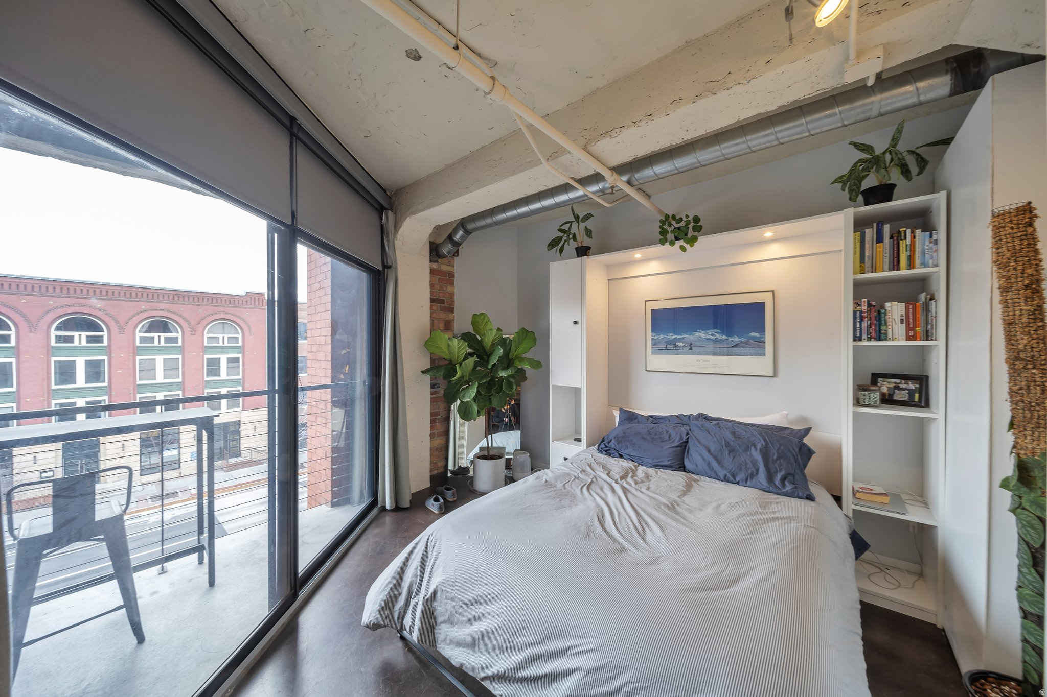 WESTGATE LOFTS - Residential