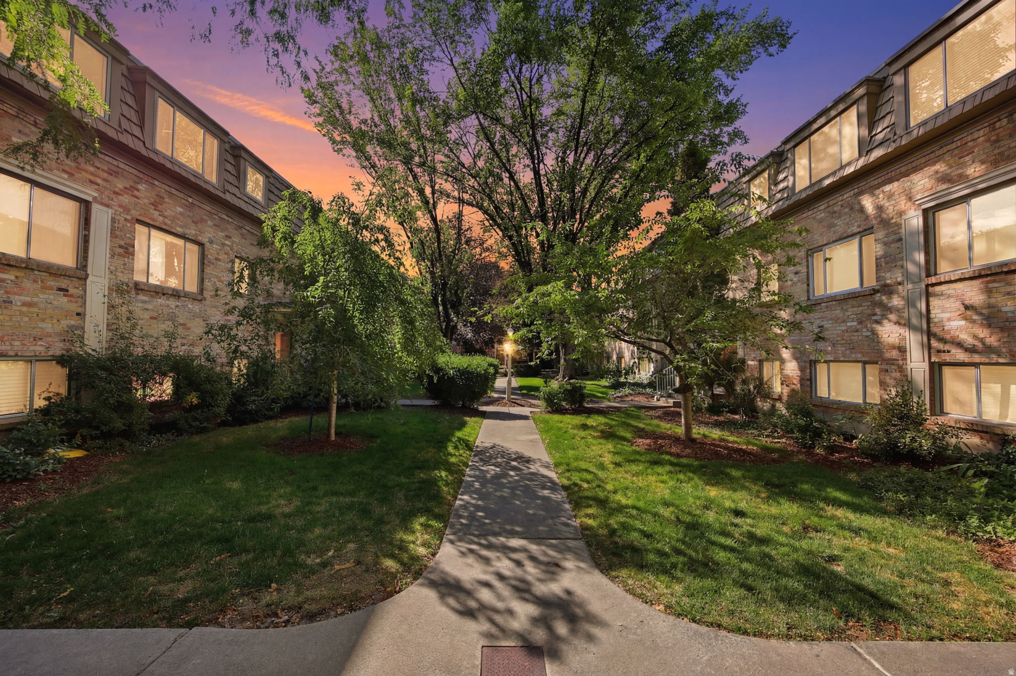 AIX LA CHAPELLE - Residential
