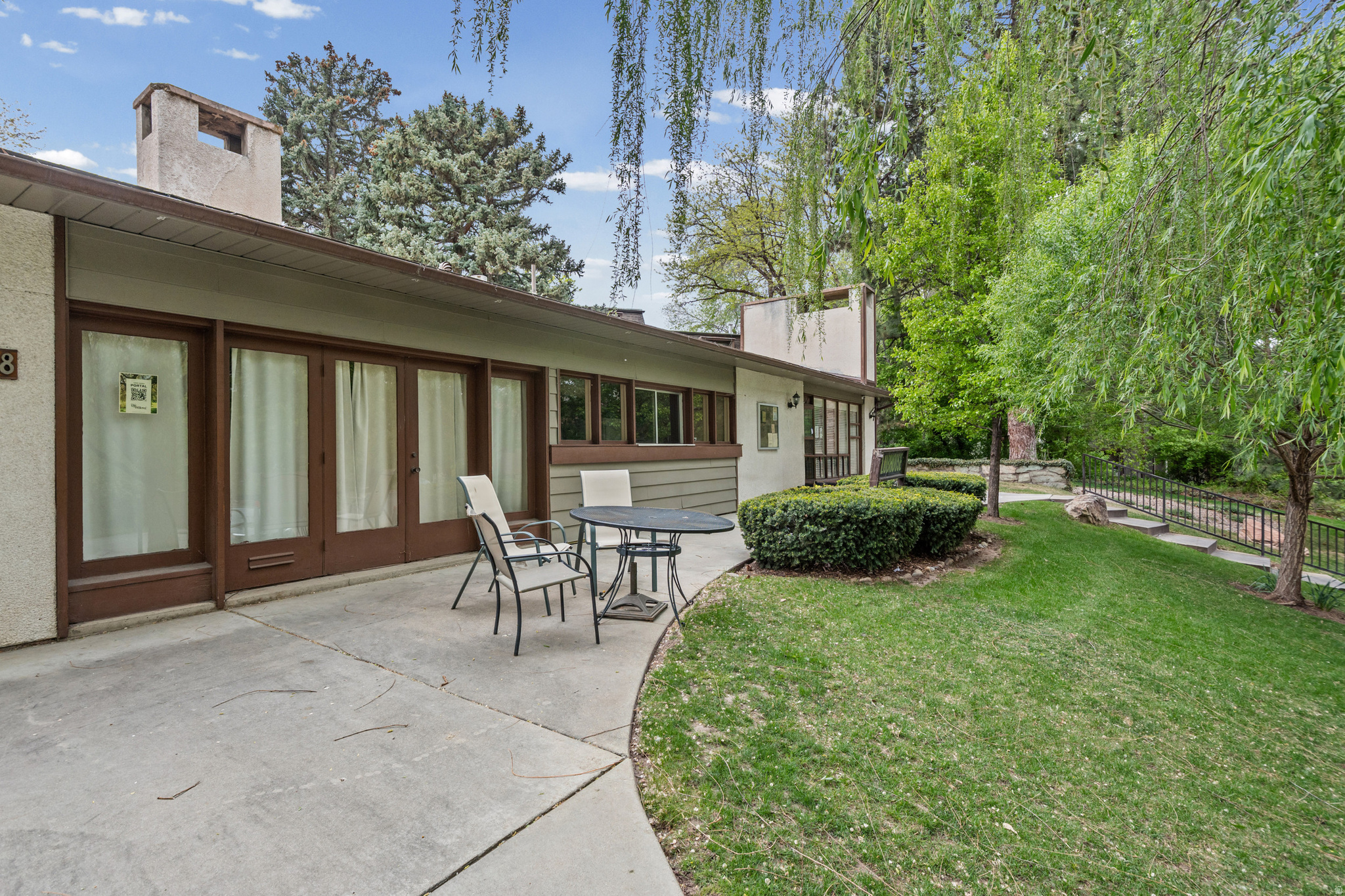 WILLOWS CONDM - Residential