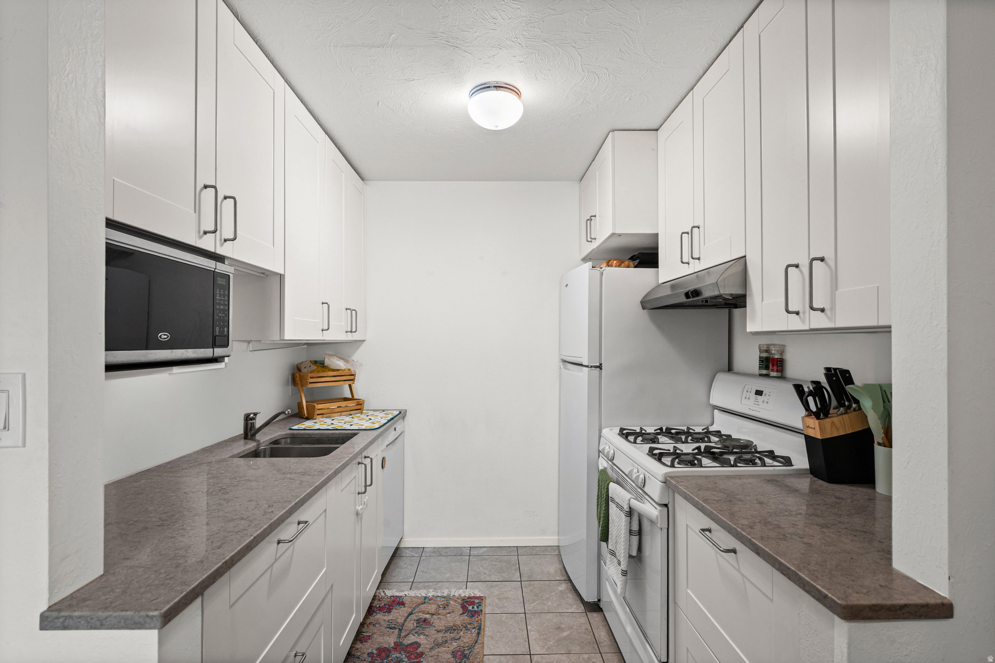 WILLOWS CONDM - Residential