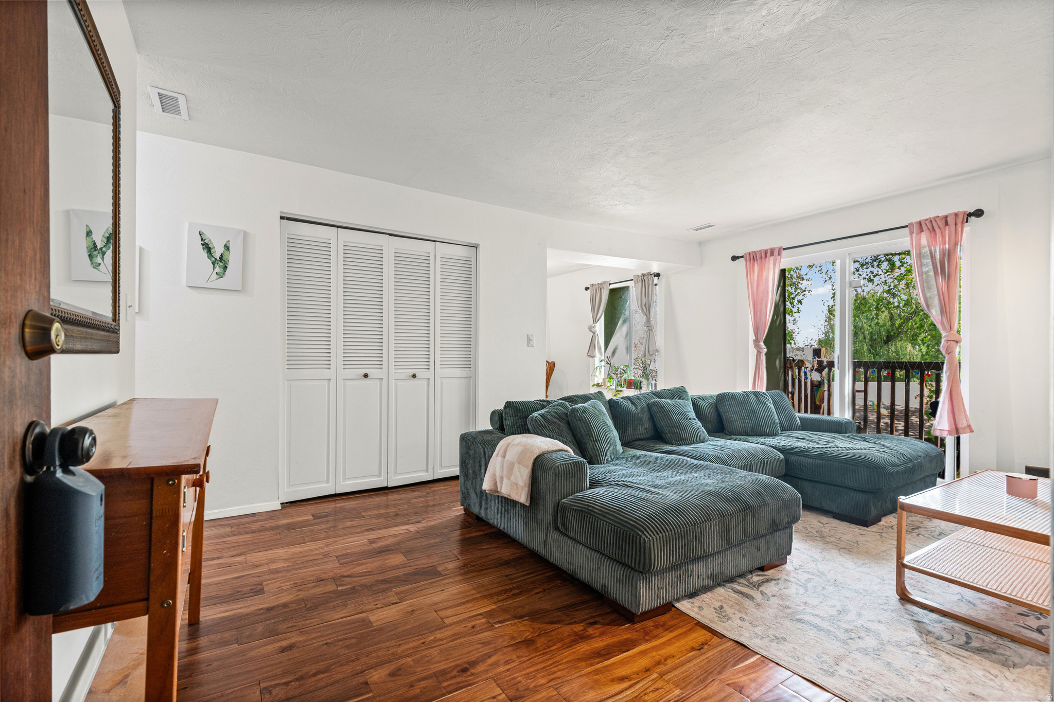 WILLOWS CONDM - Residential