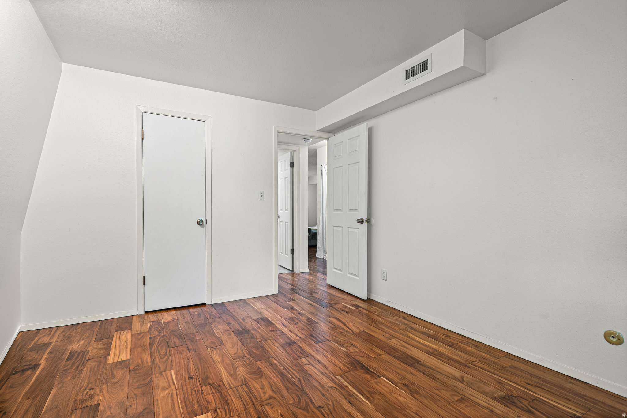 WILLOWS CONDM - Residential