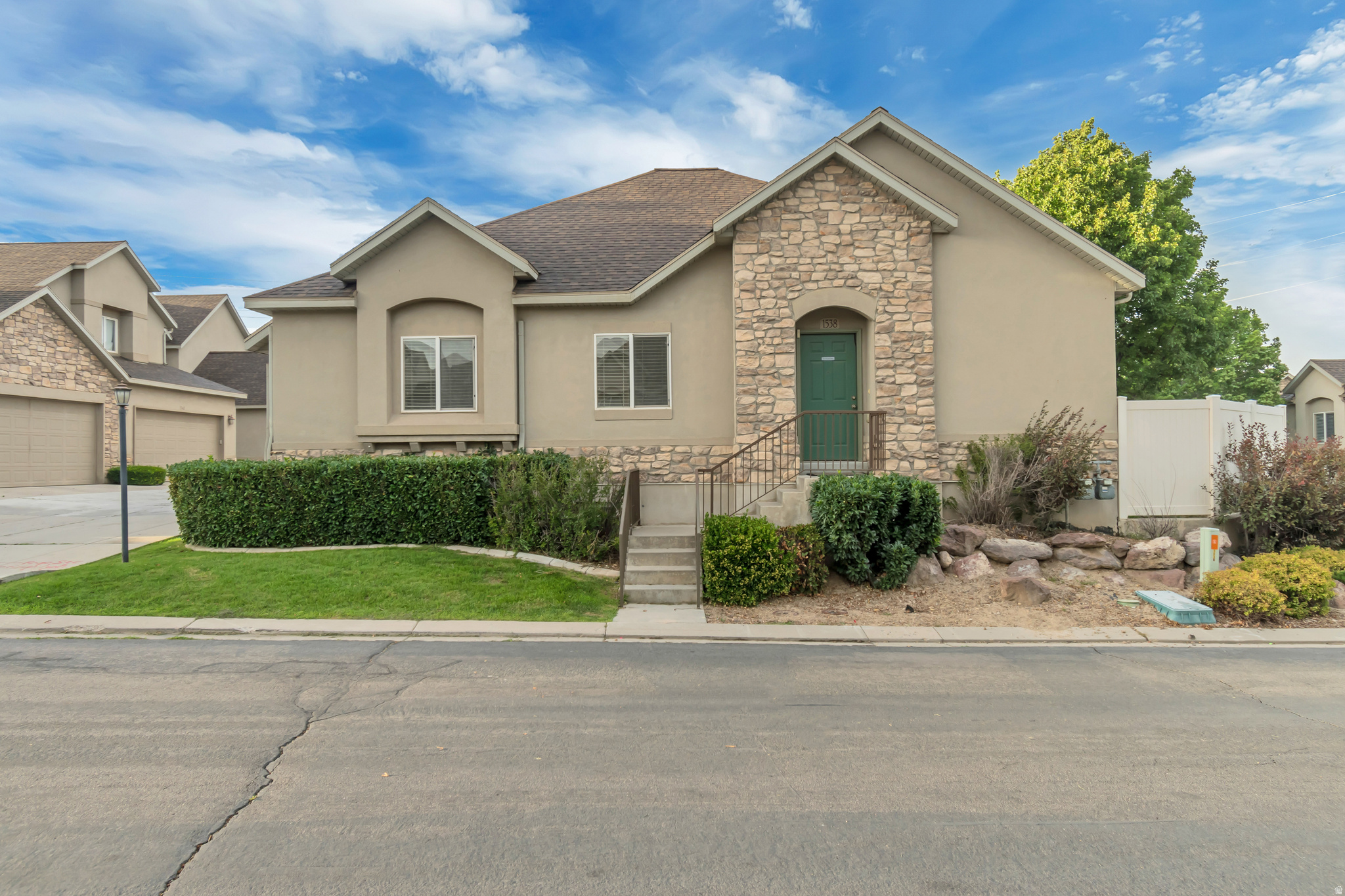 WYNGATE - Residential
