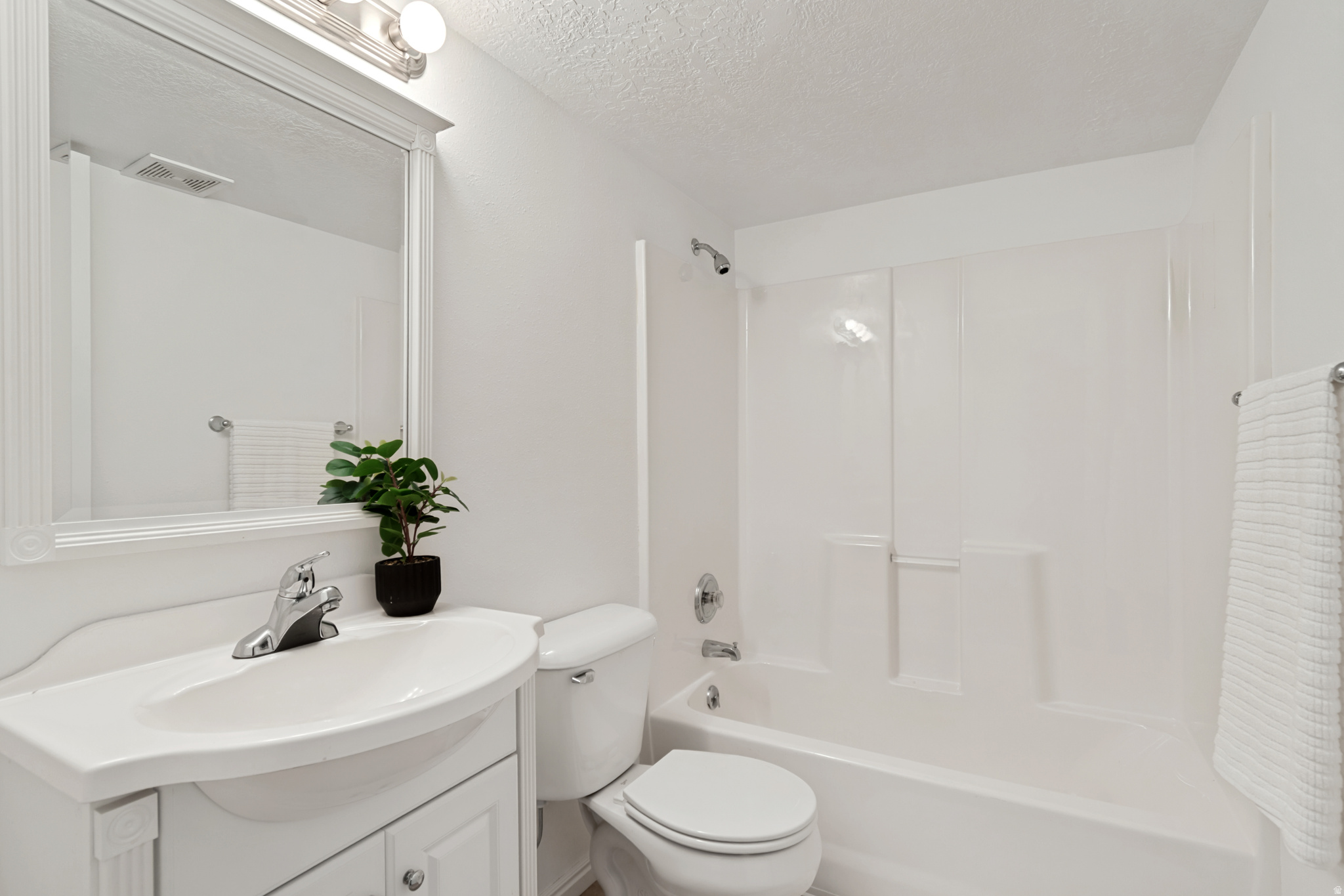 WYNGATE - Residential