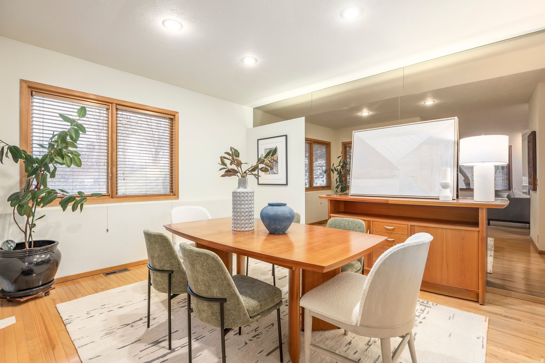 COVE MT OLYMPUS - Residential