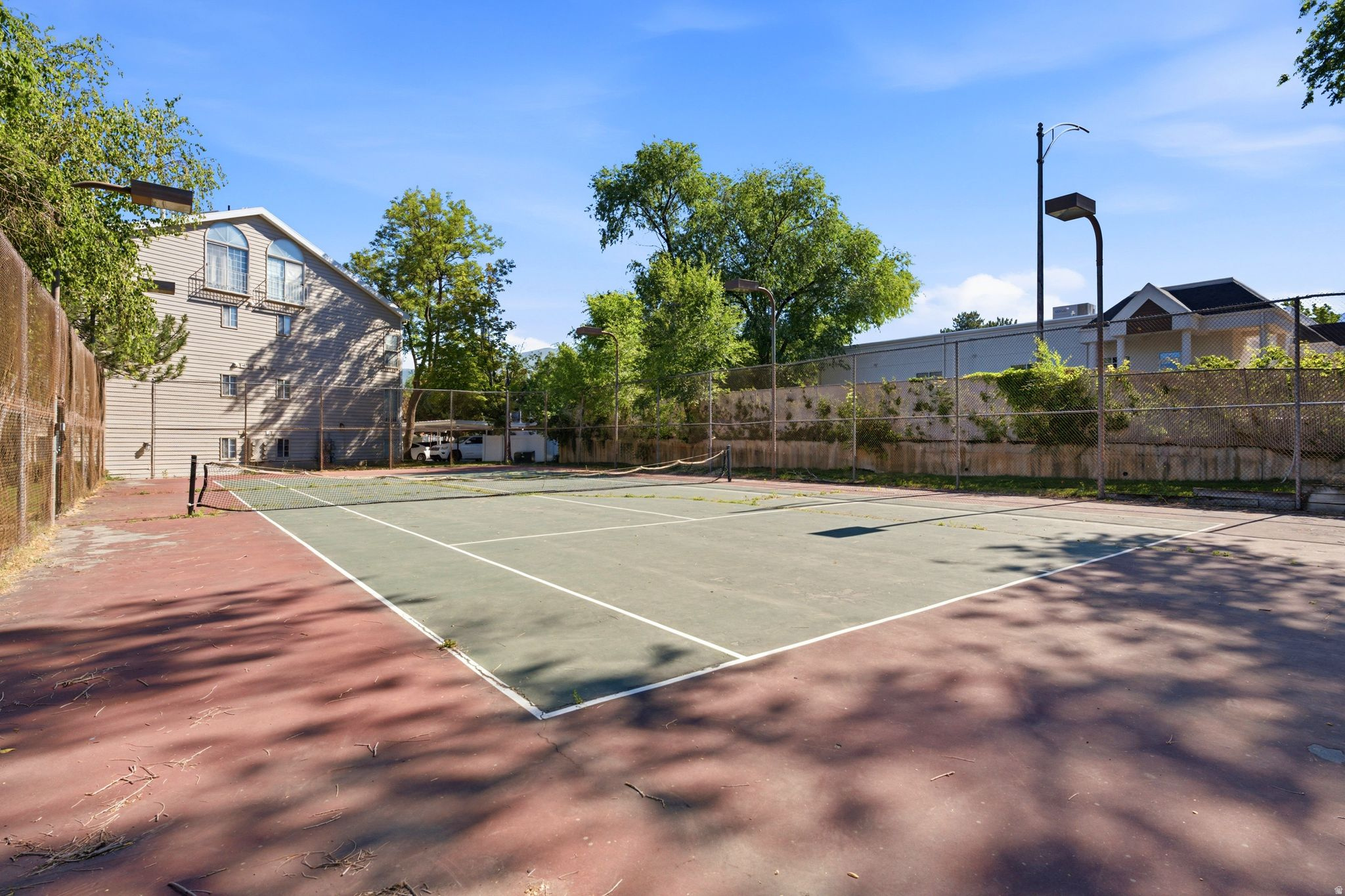 CARRIAGE CROSSING - Residential
