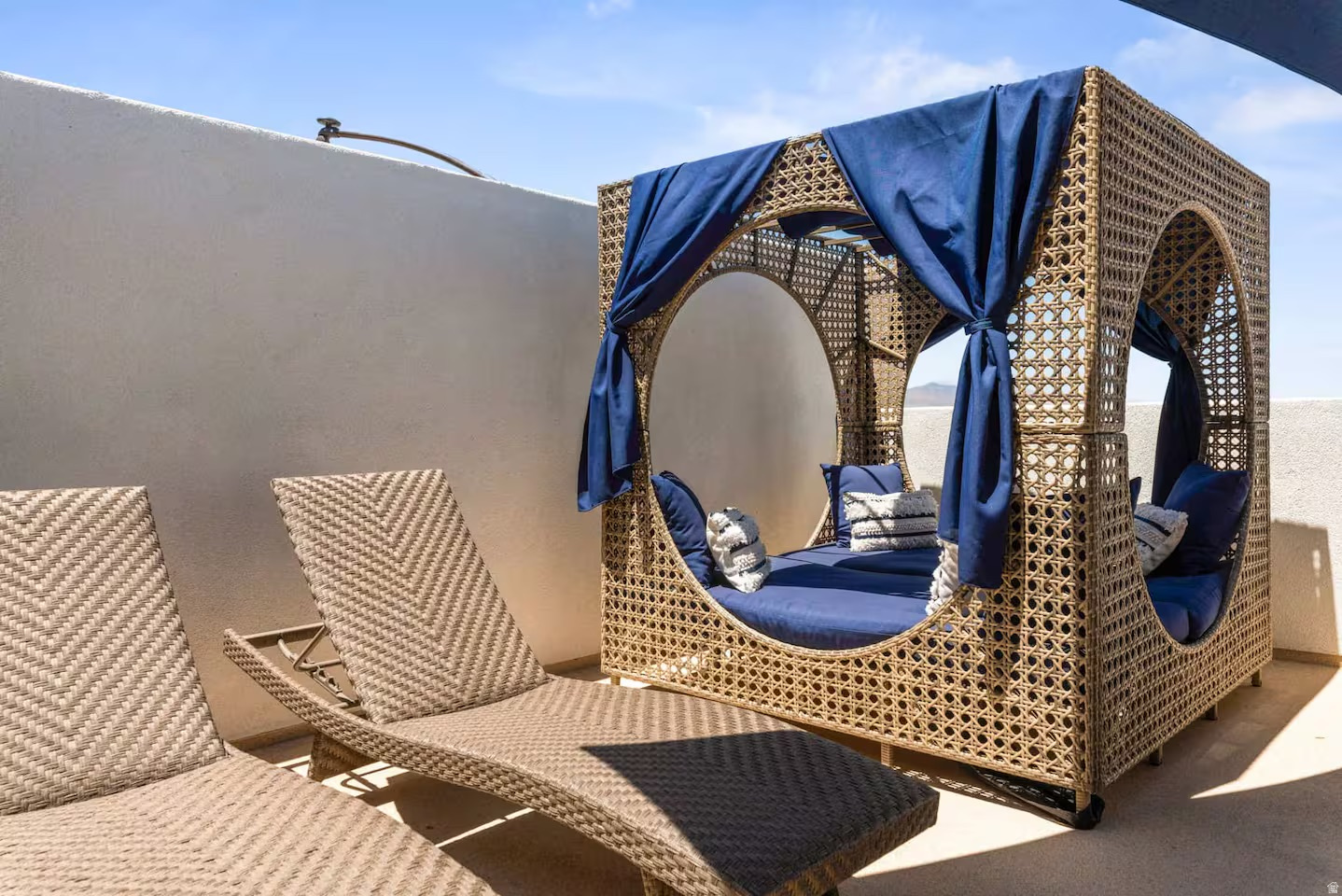 DESERT COLOR SKYLINE CONDOMINIUM PLAT 2 - Residential