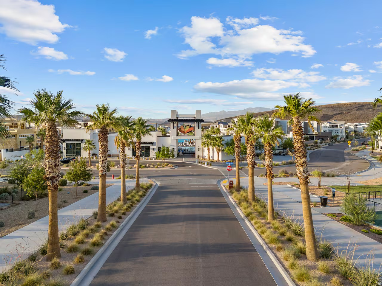DESERT COLOR SKYLINE CONDOMINIUM PLAT 2 - Residential
