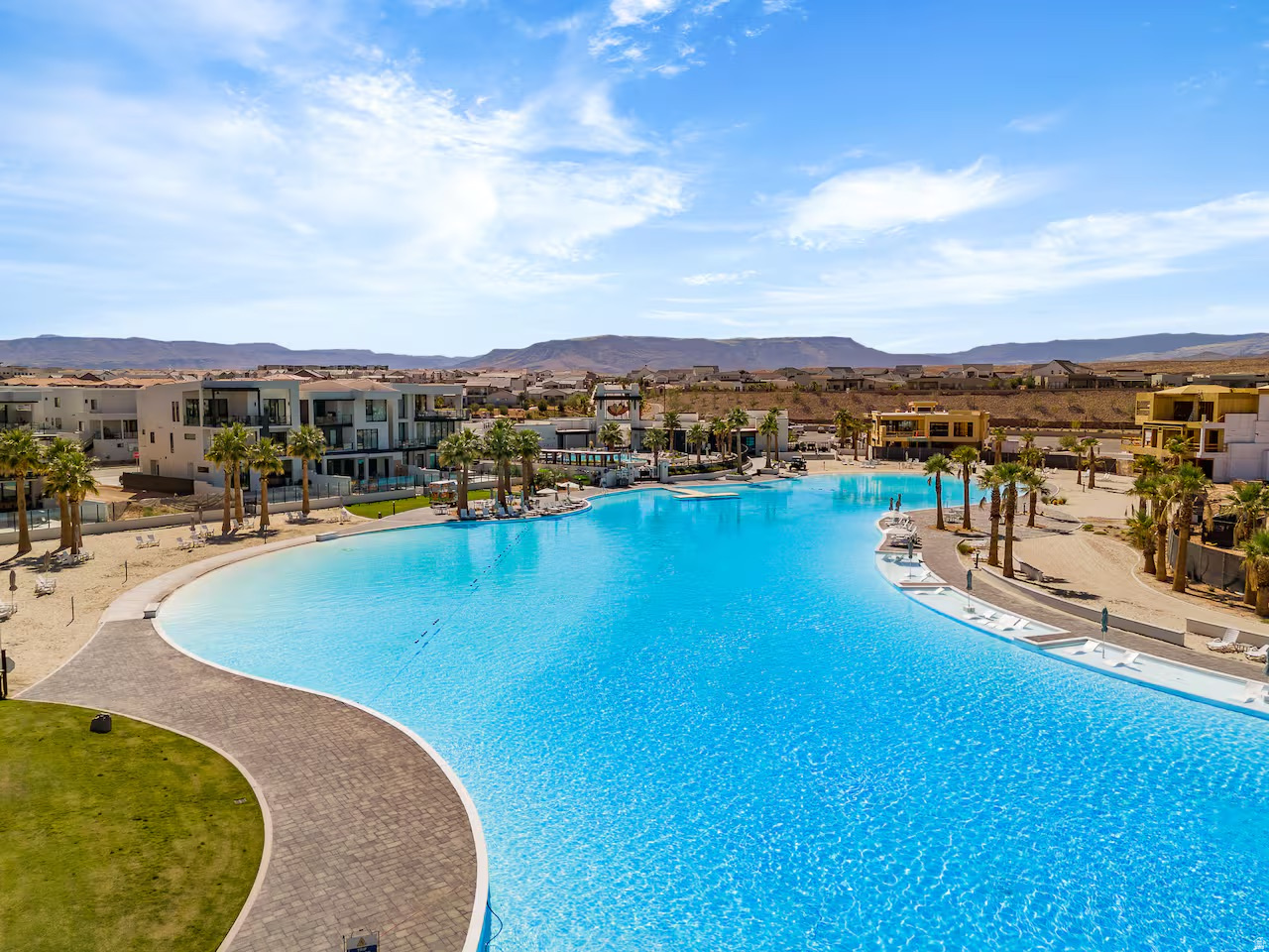 DESERT COLOR SKYLINE CONDOMINIUM PLAT 2 - Residential