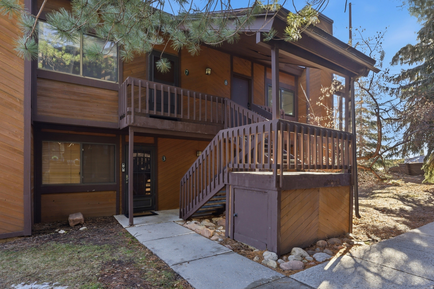RED PINE CHALETS CONDO - Residential
