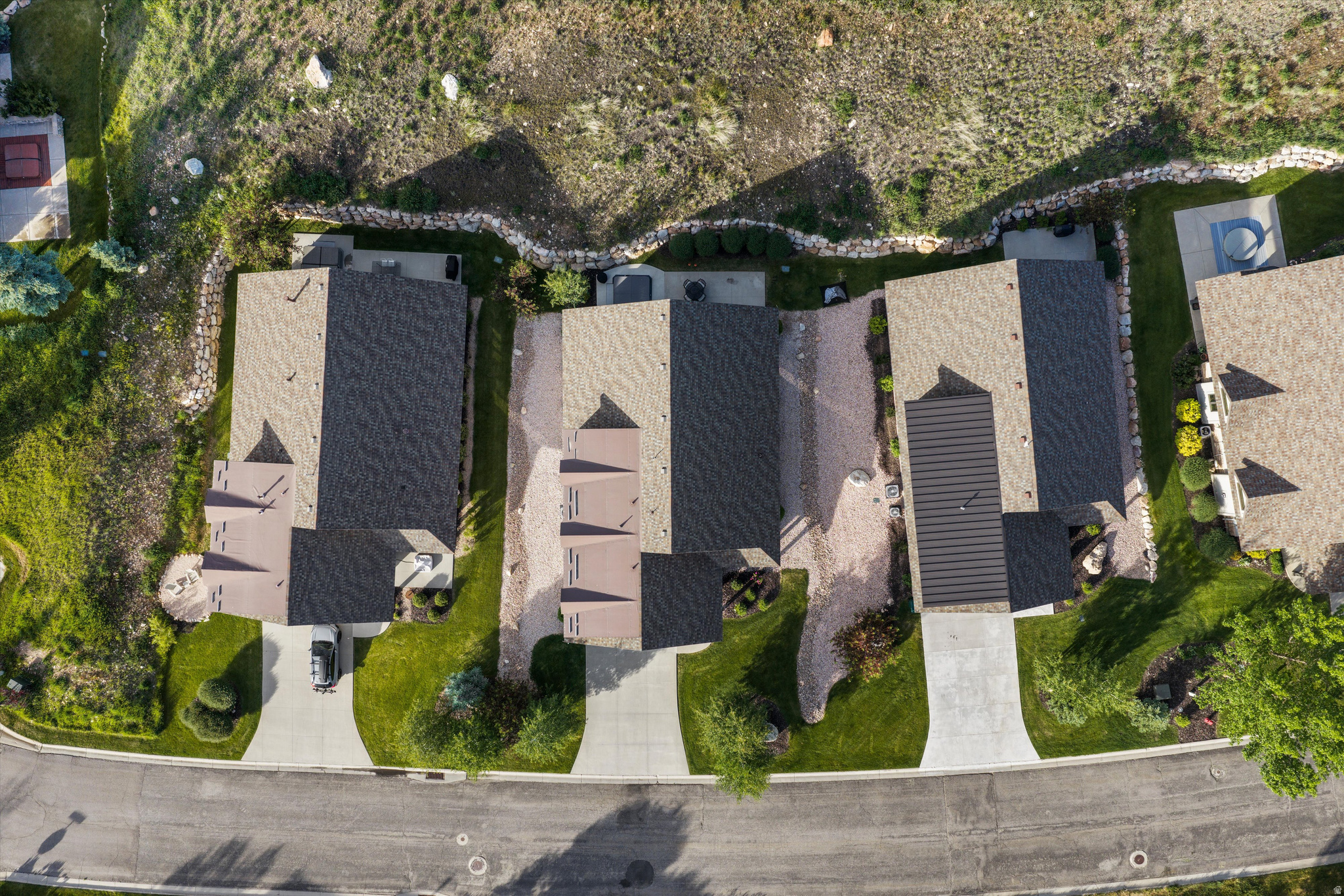 TRAPPERS RIDGE - Residential