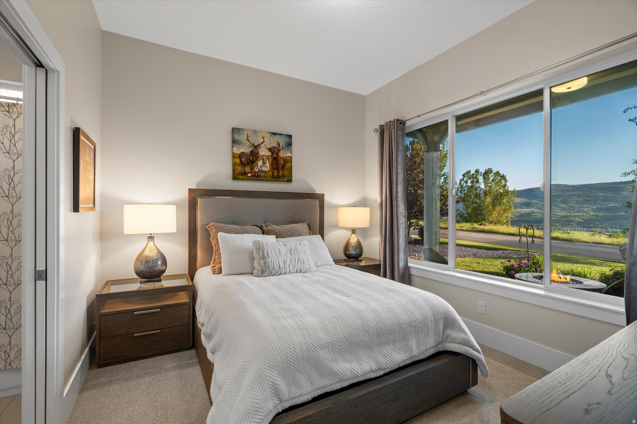 TRAPPERS RIDGE - Residential
