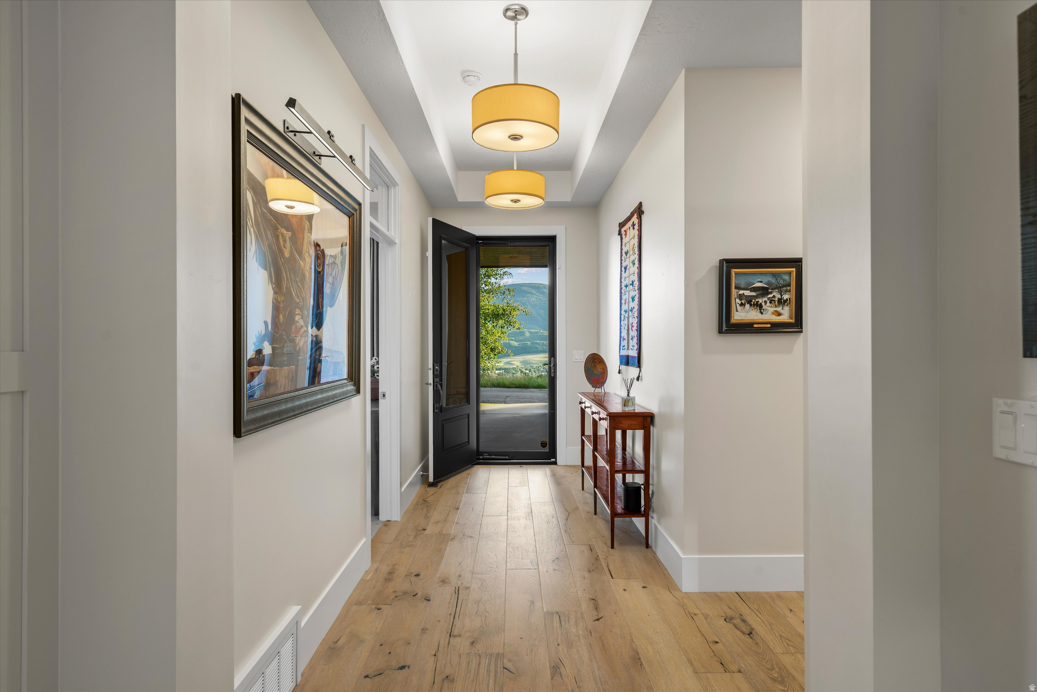 TRAPPERS RIDGE - Residential