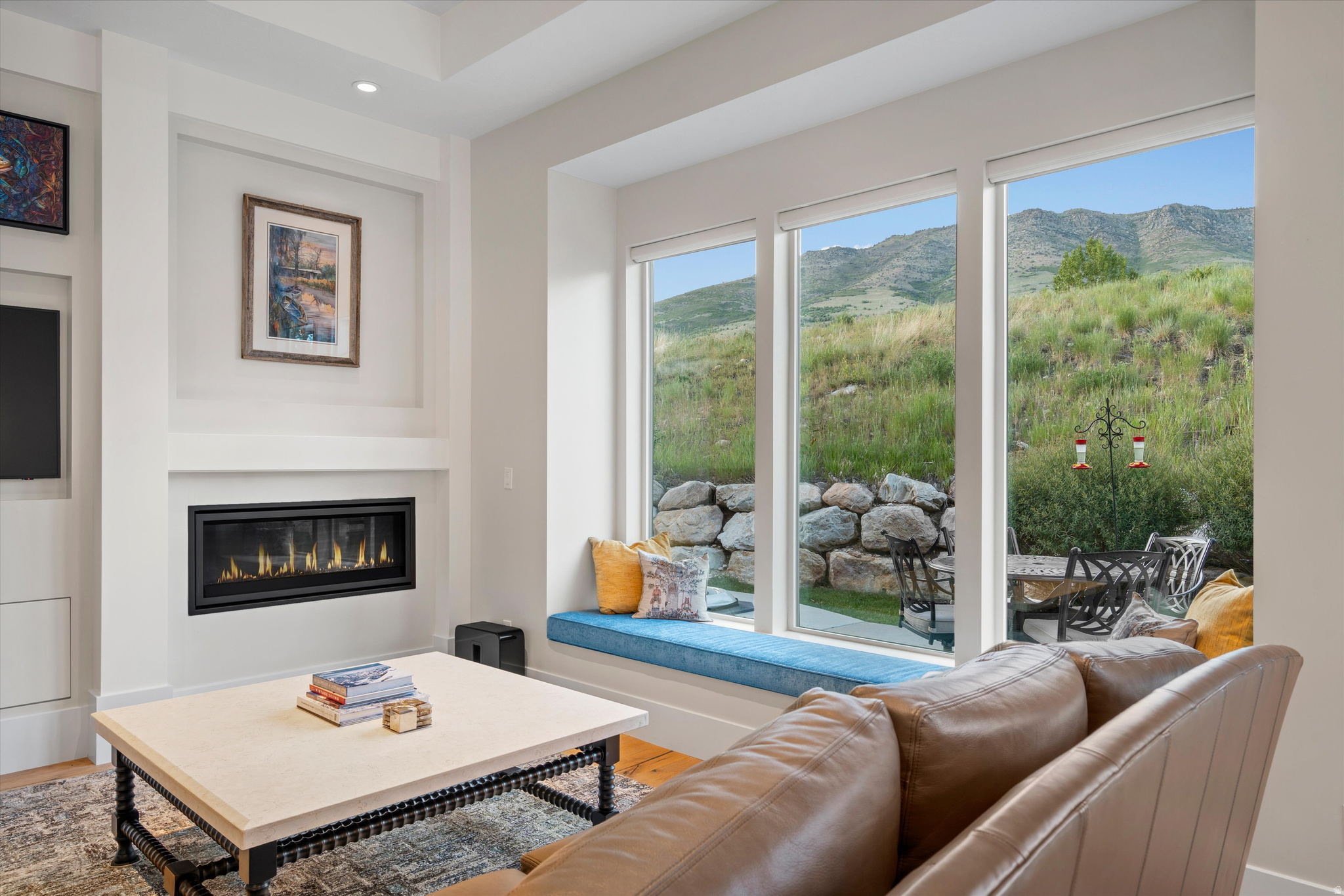 TRAPPERS RIDGE - Residential